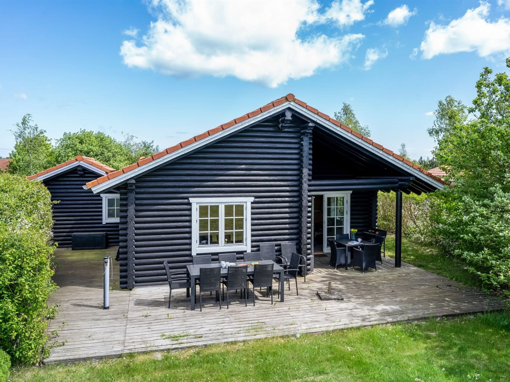 "Edzard" - 900m from the sea-Draußen
