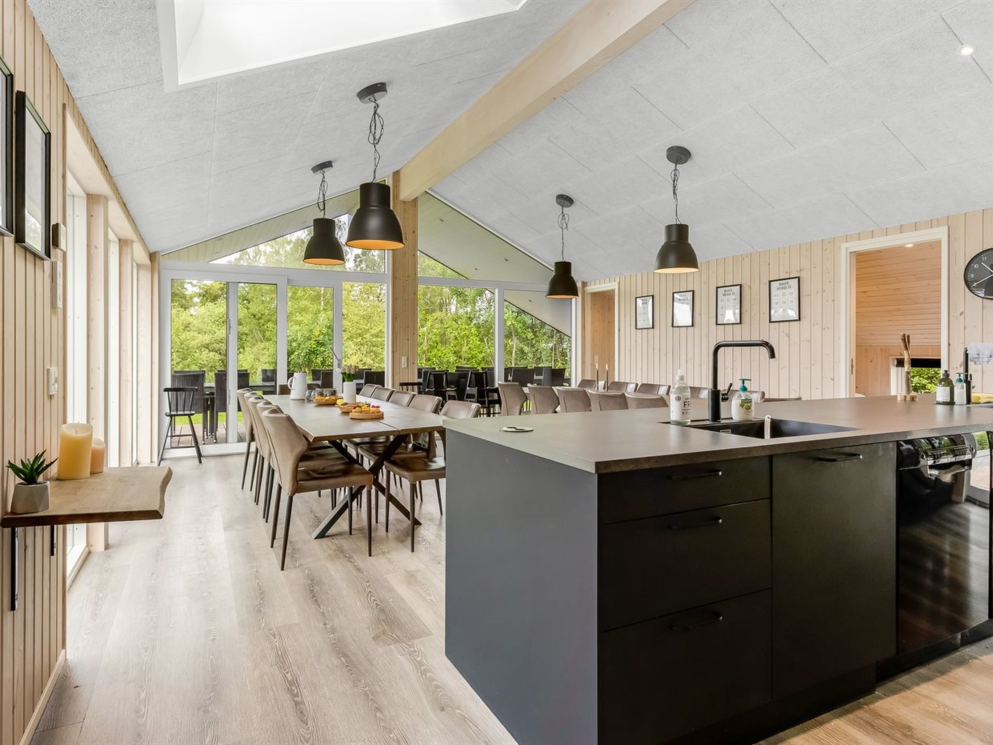 "Matild" - 400m from the sea - Binnen