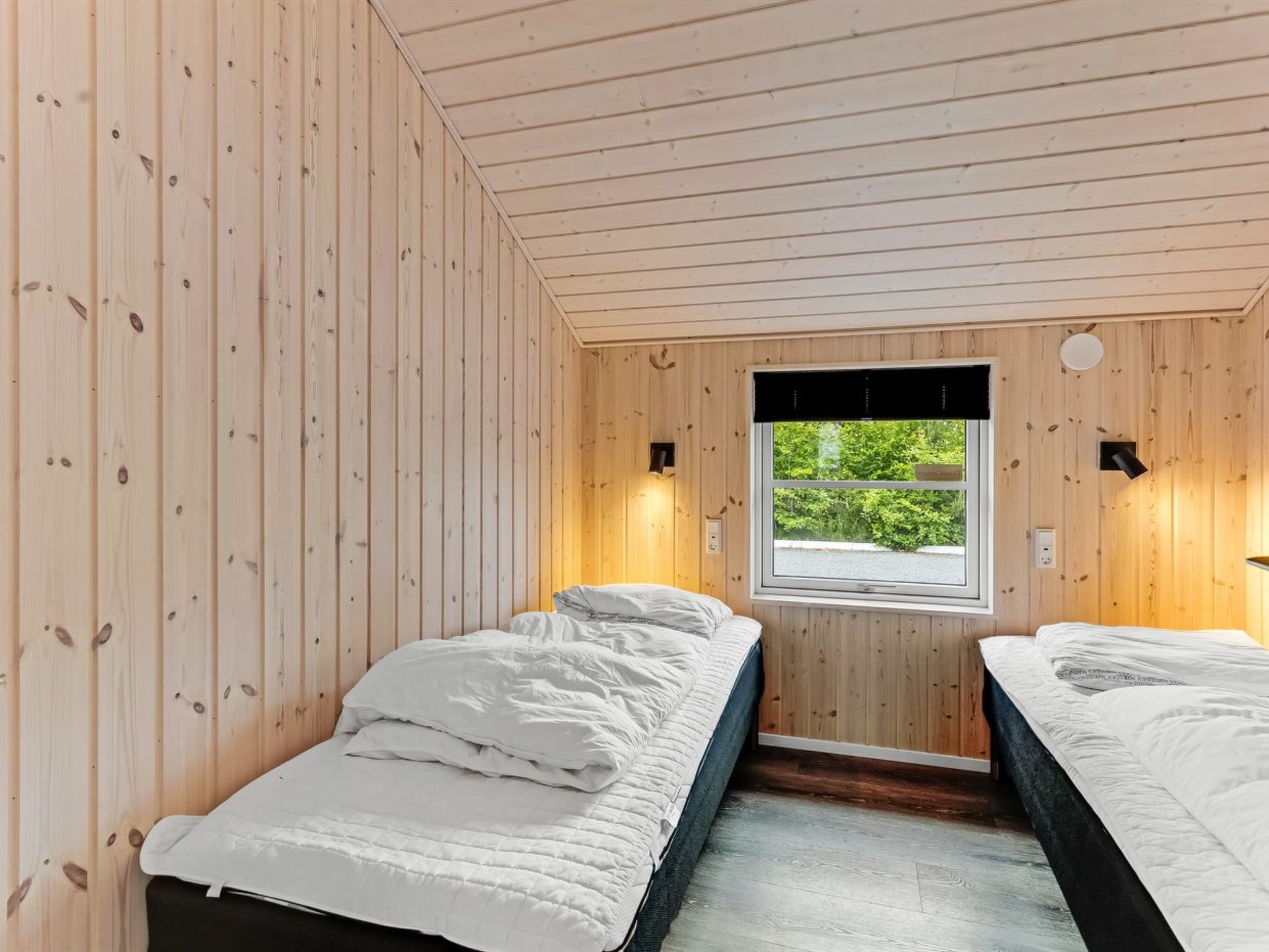 "Matild" - 400m from the sea - Binnen