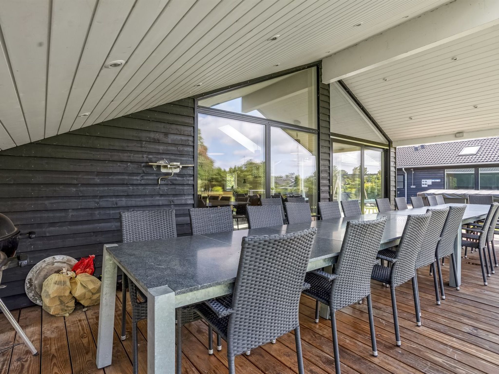 "Matild" - 400m from the sea - Buiten
