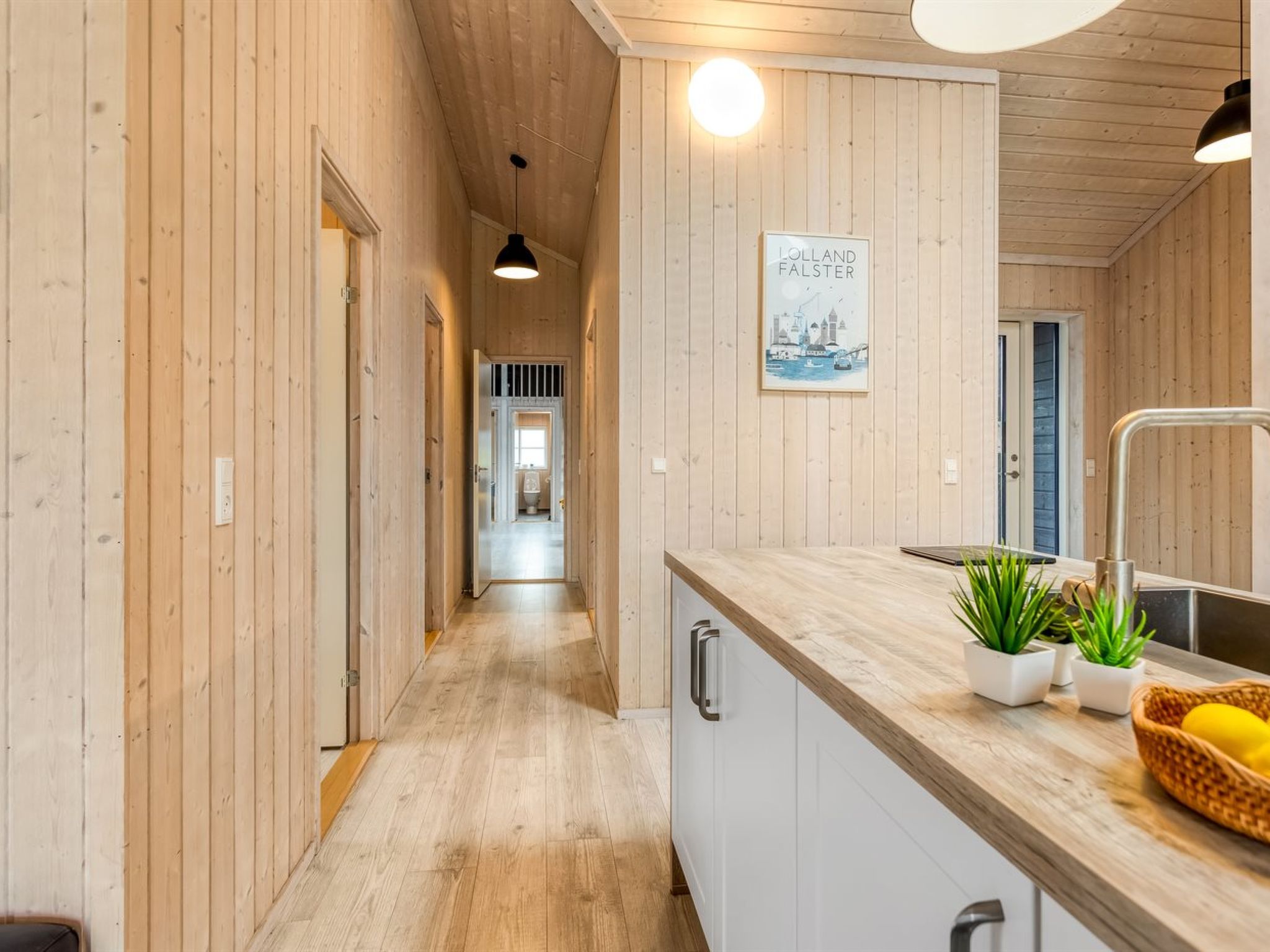 "Bernadine" - 500m from the sea - Inside
