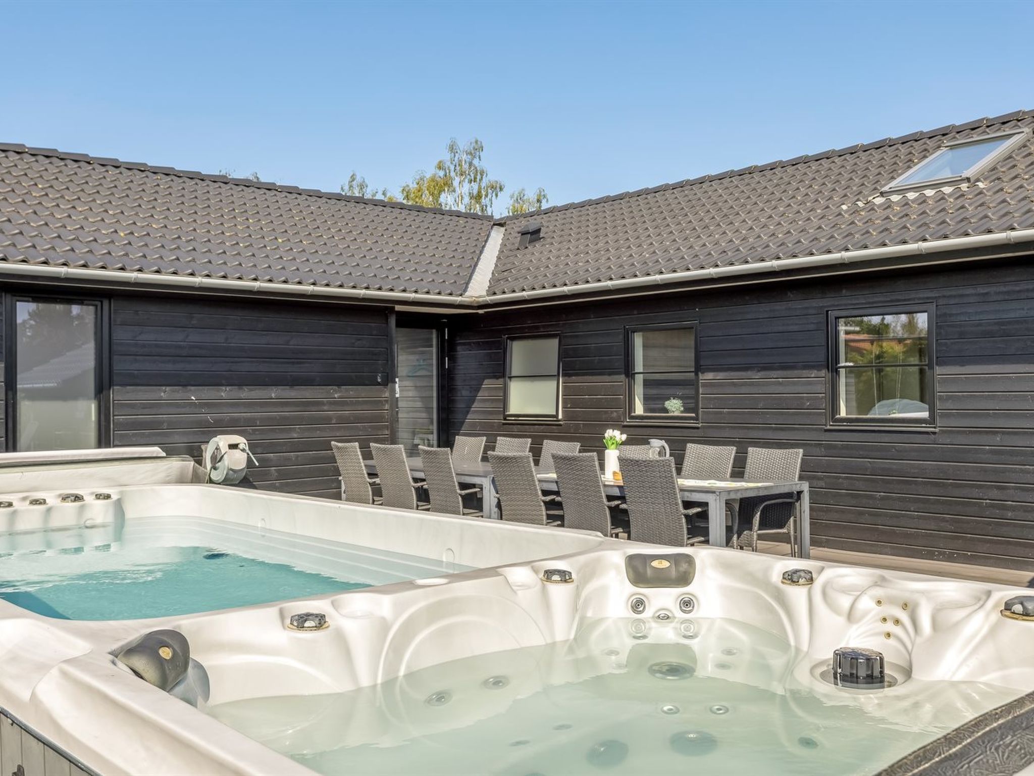 "Bernadine" - 500m from the sea-Inside