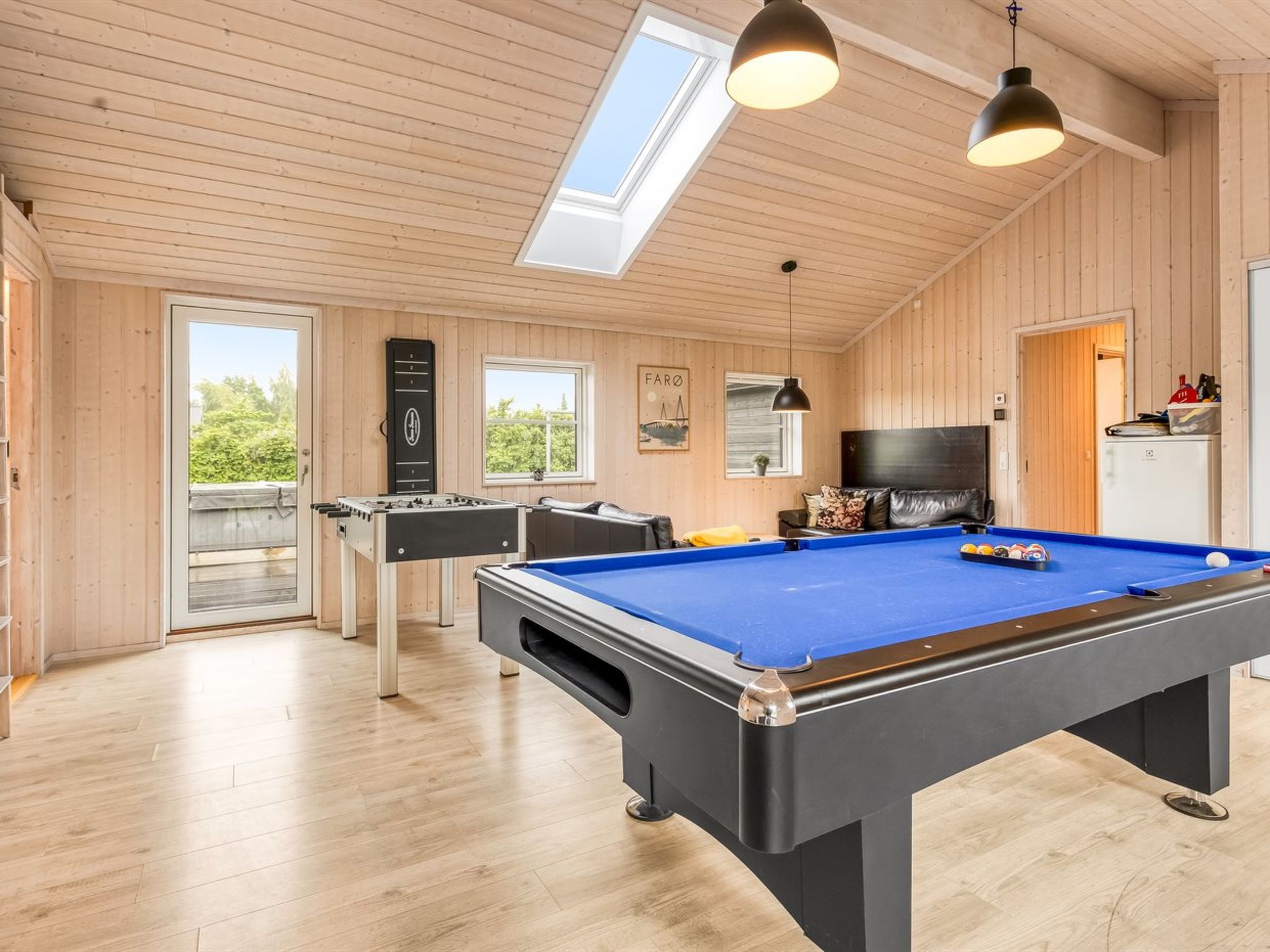 "Bernadine" - 500m from the sea-Inside