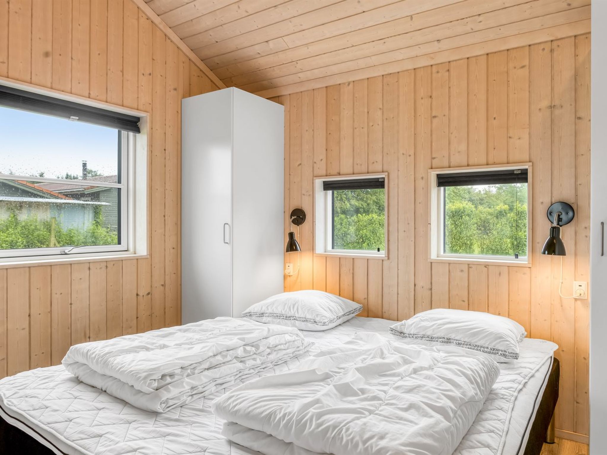 "Bernadine" - 500m from the sea-Inside