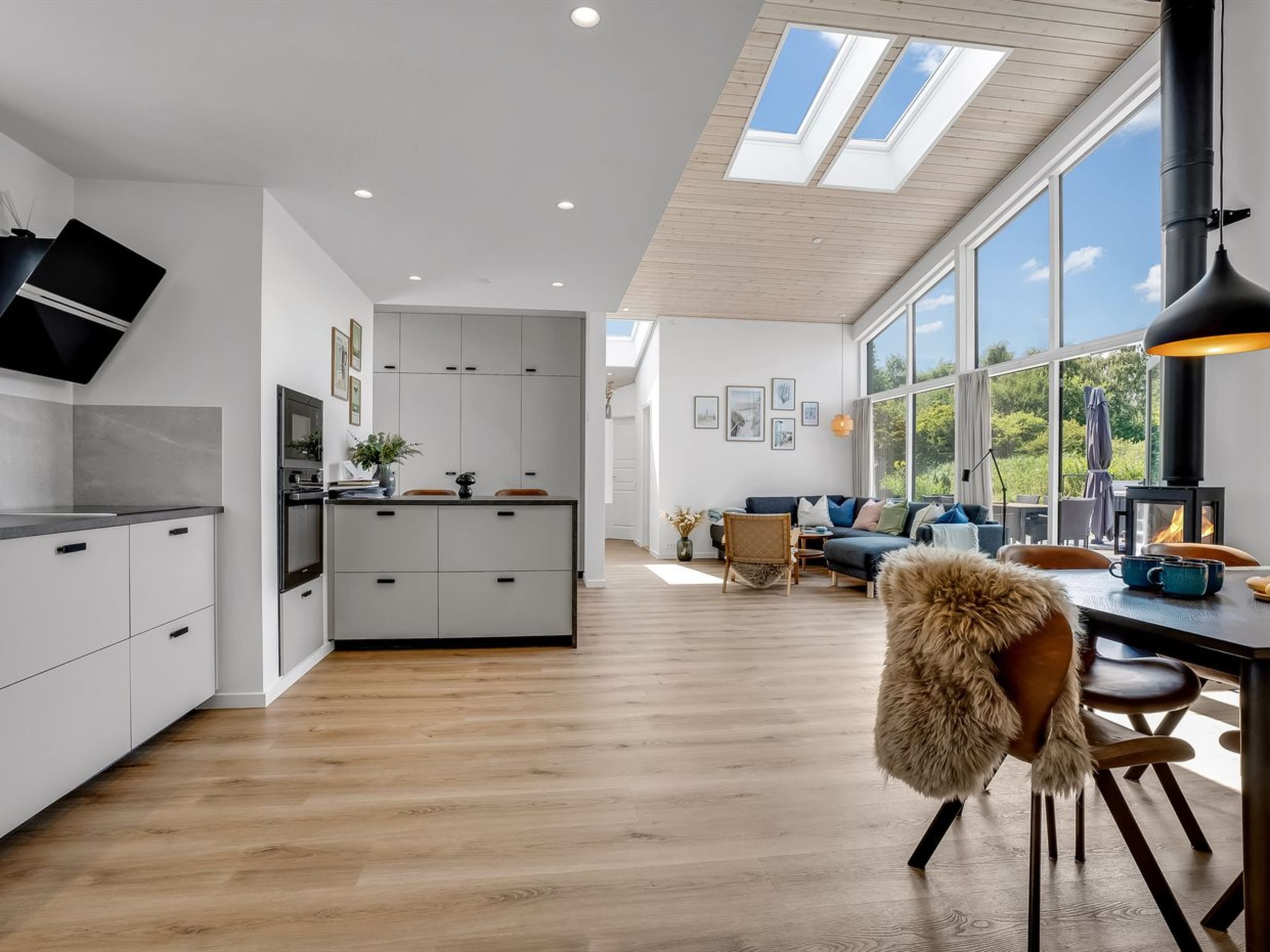 "Apelone" - 900m from the sea - Drinnen