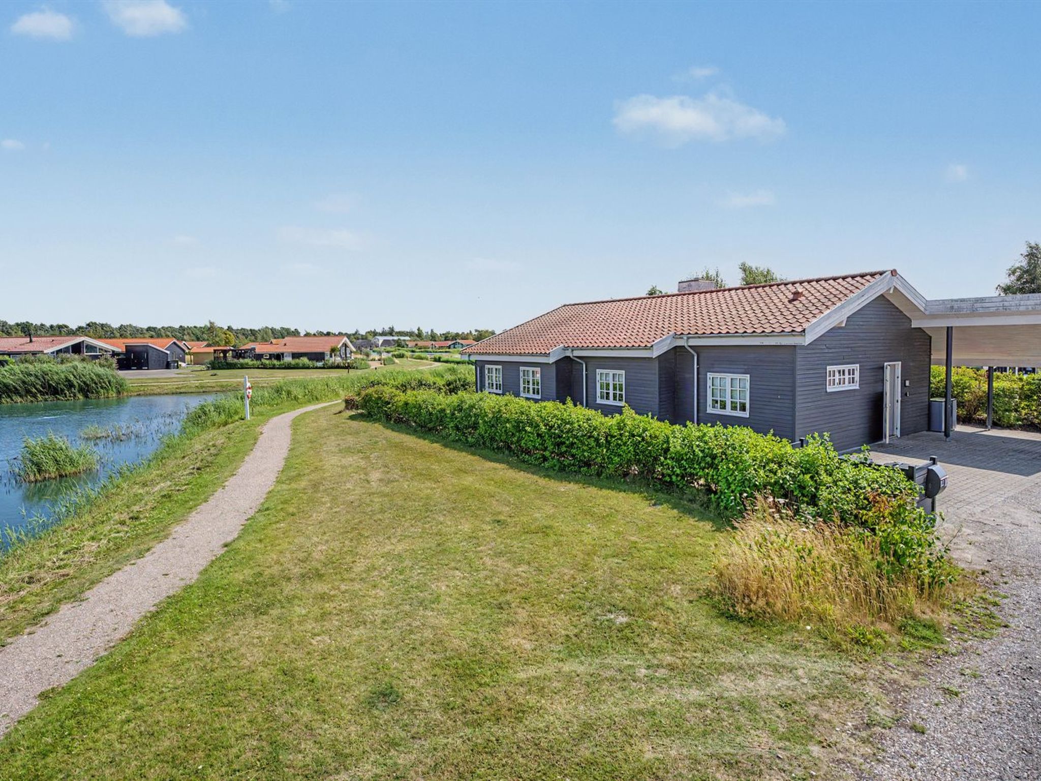 "Ion" - 1km from the sea - Buiten