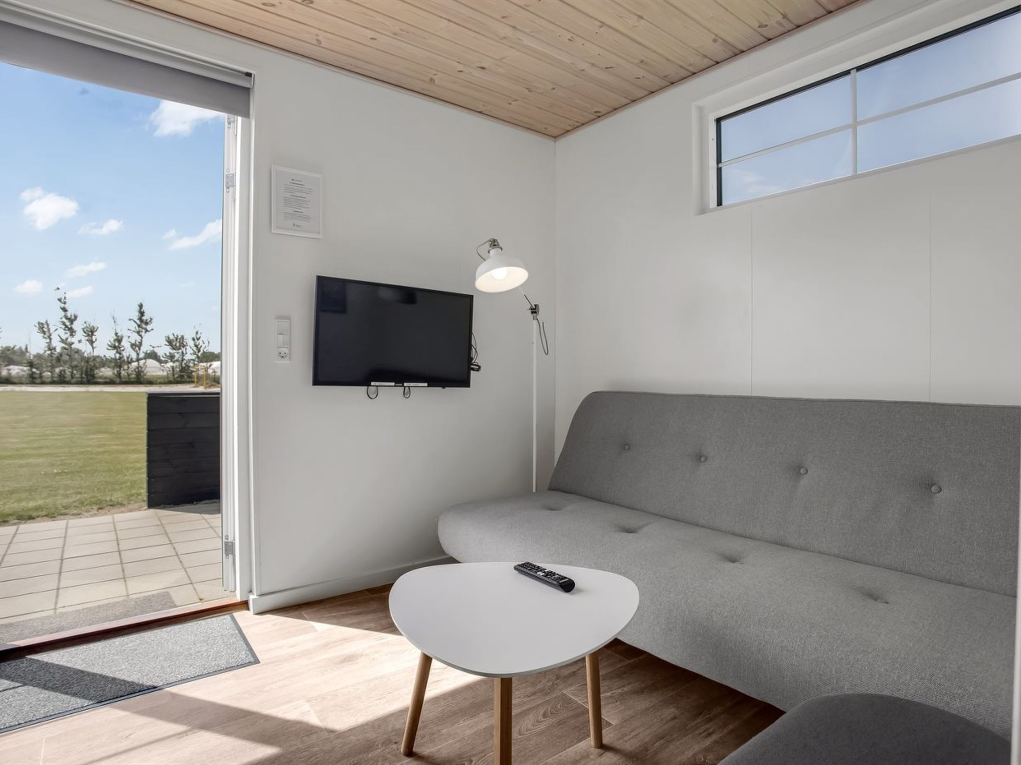"Fay" - 900m from the sea-Drinnen