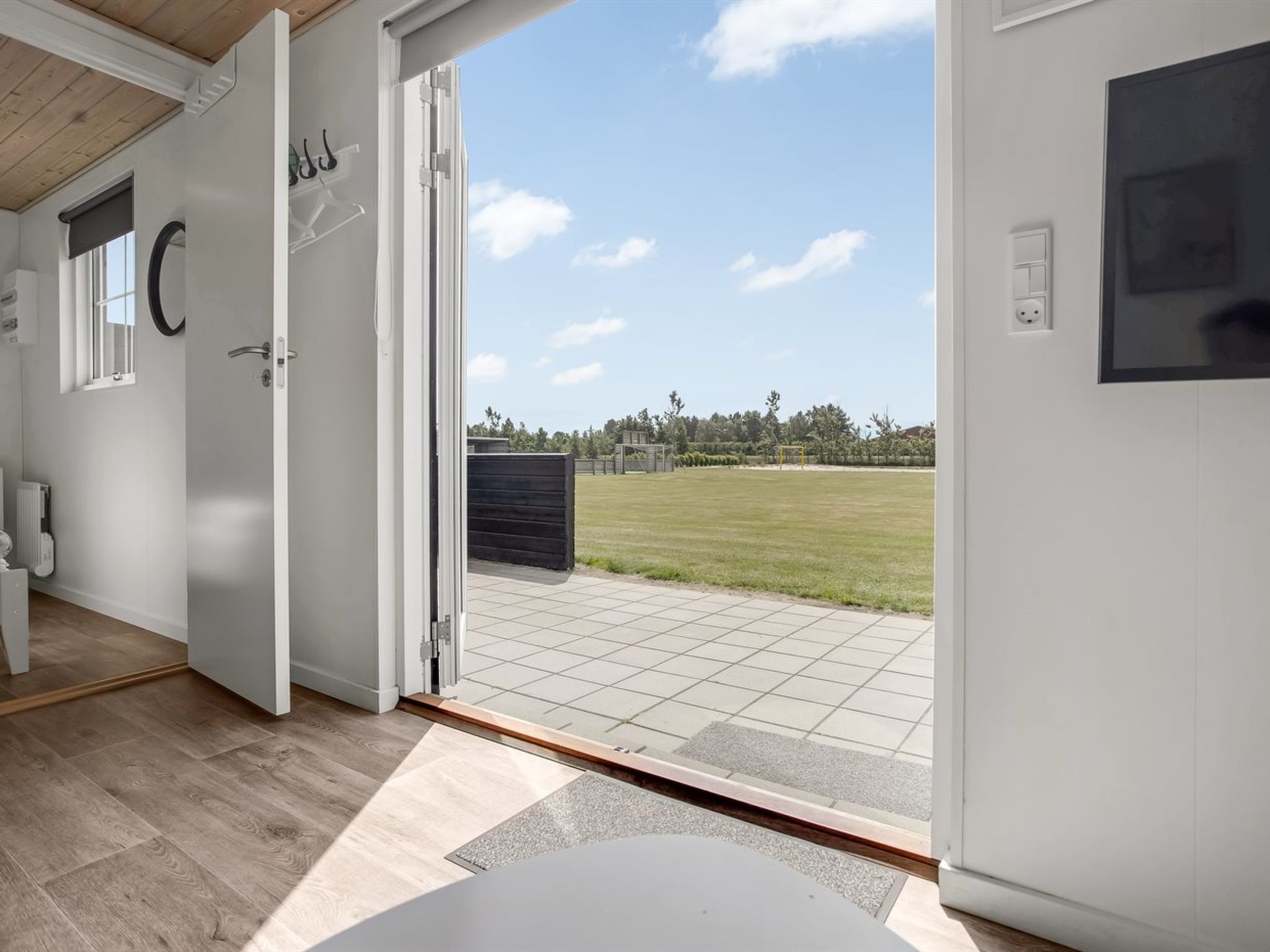 "Fay" - 900m from the sea-Draußen