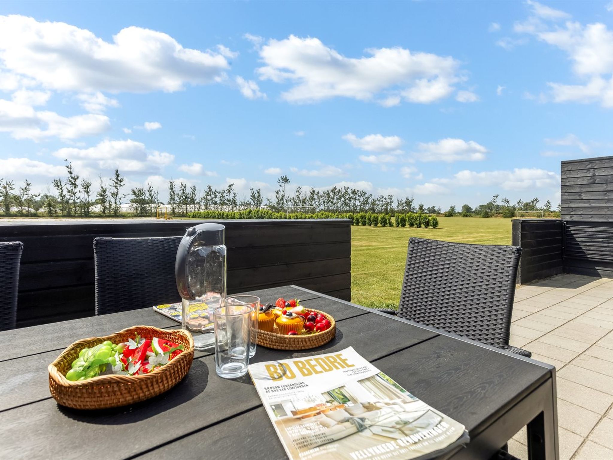 "Fay" - 900m from the sea-Draußen