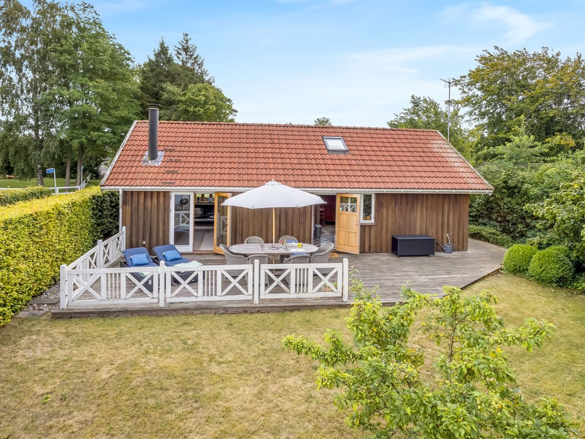 "Elviira" - 200m from the sea - Outside