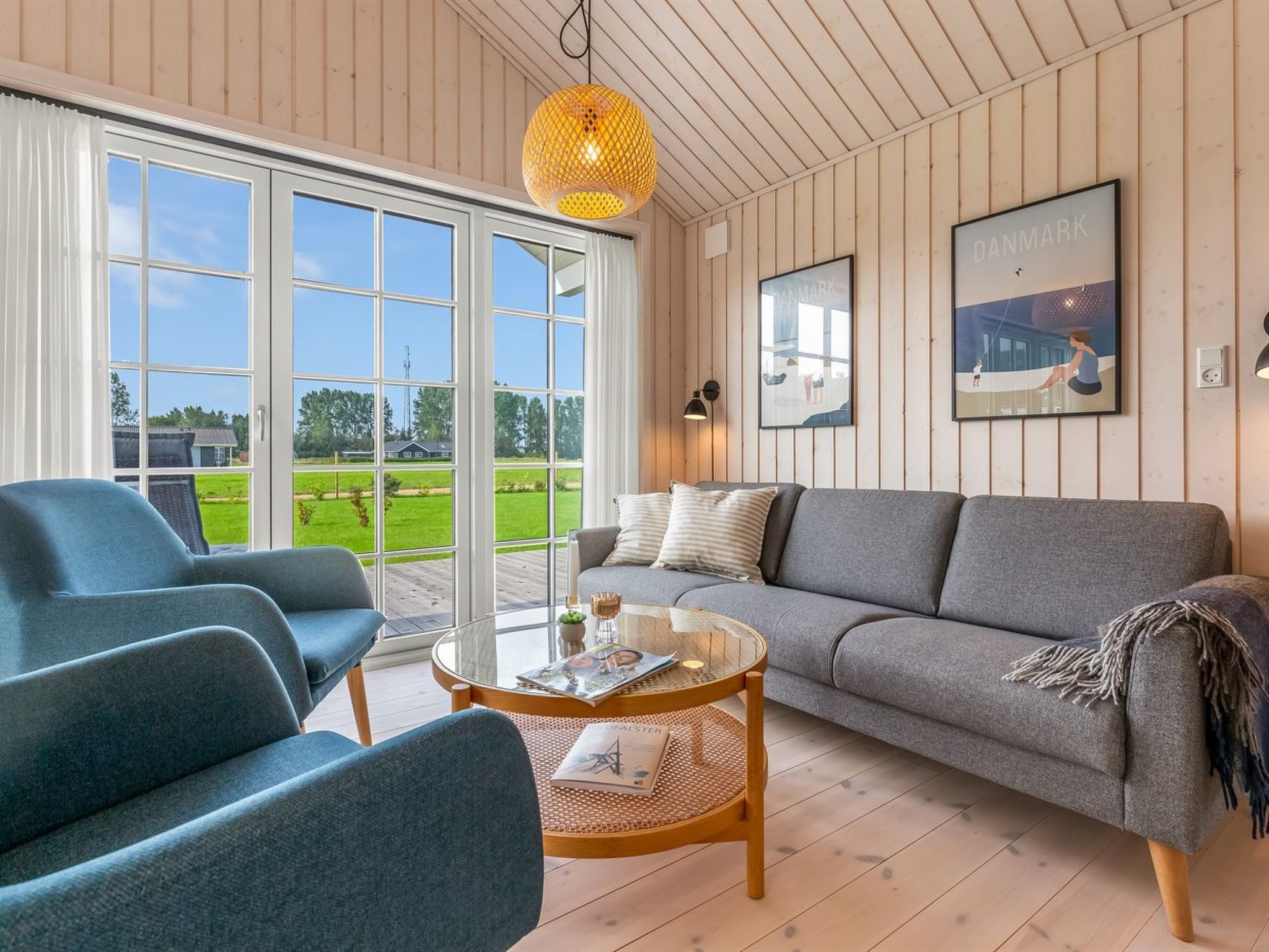 "Hellevi" - 900m from the sea-Inside