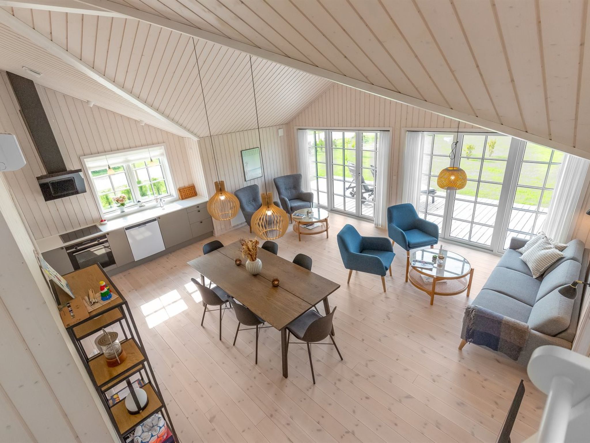 "Hellevi" - 900m from the sea - Inside