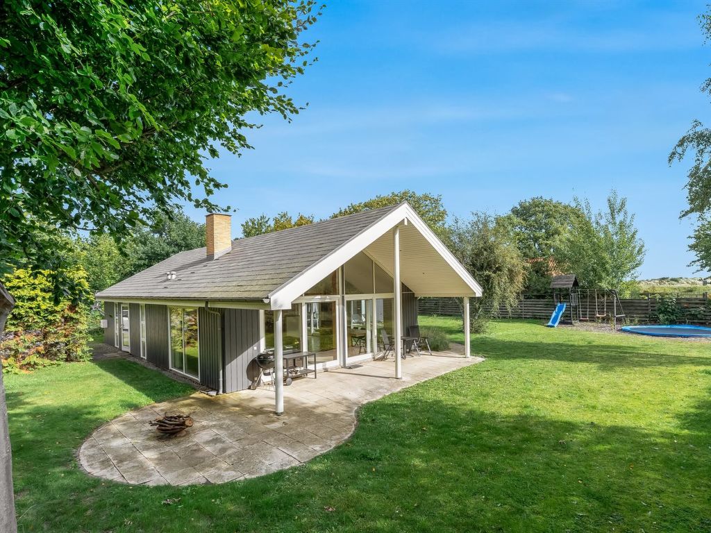 'Talitha' - 40m from the sea