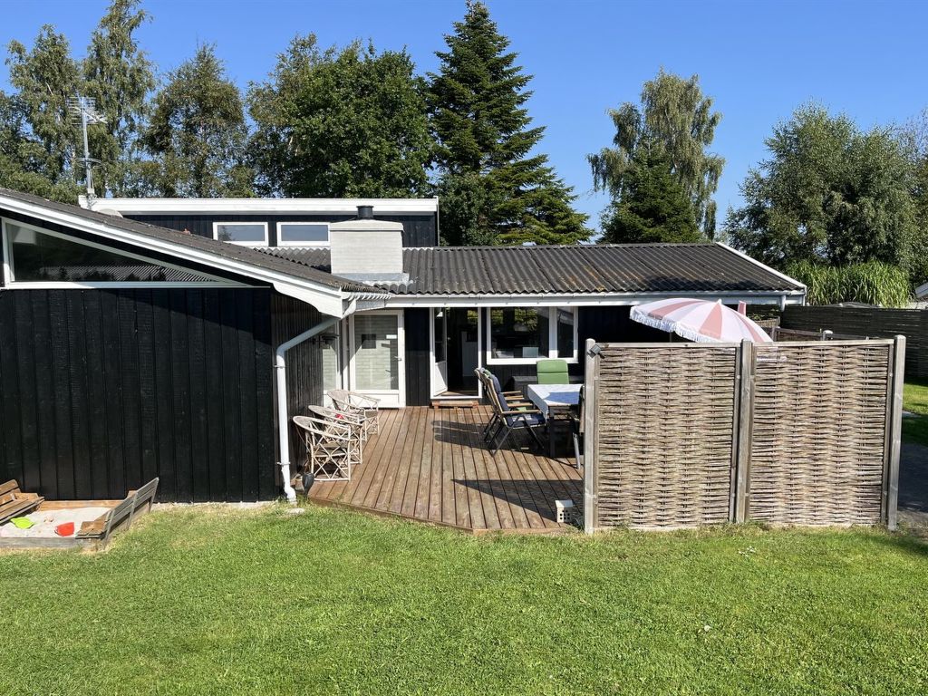 'Effy' - 600m from the sea