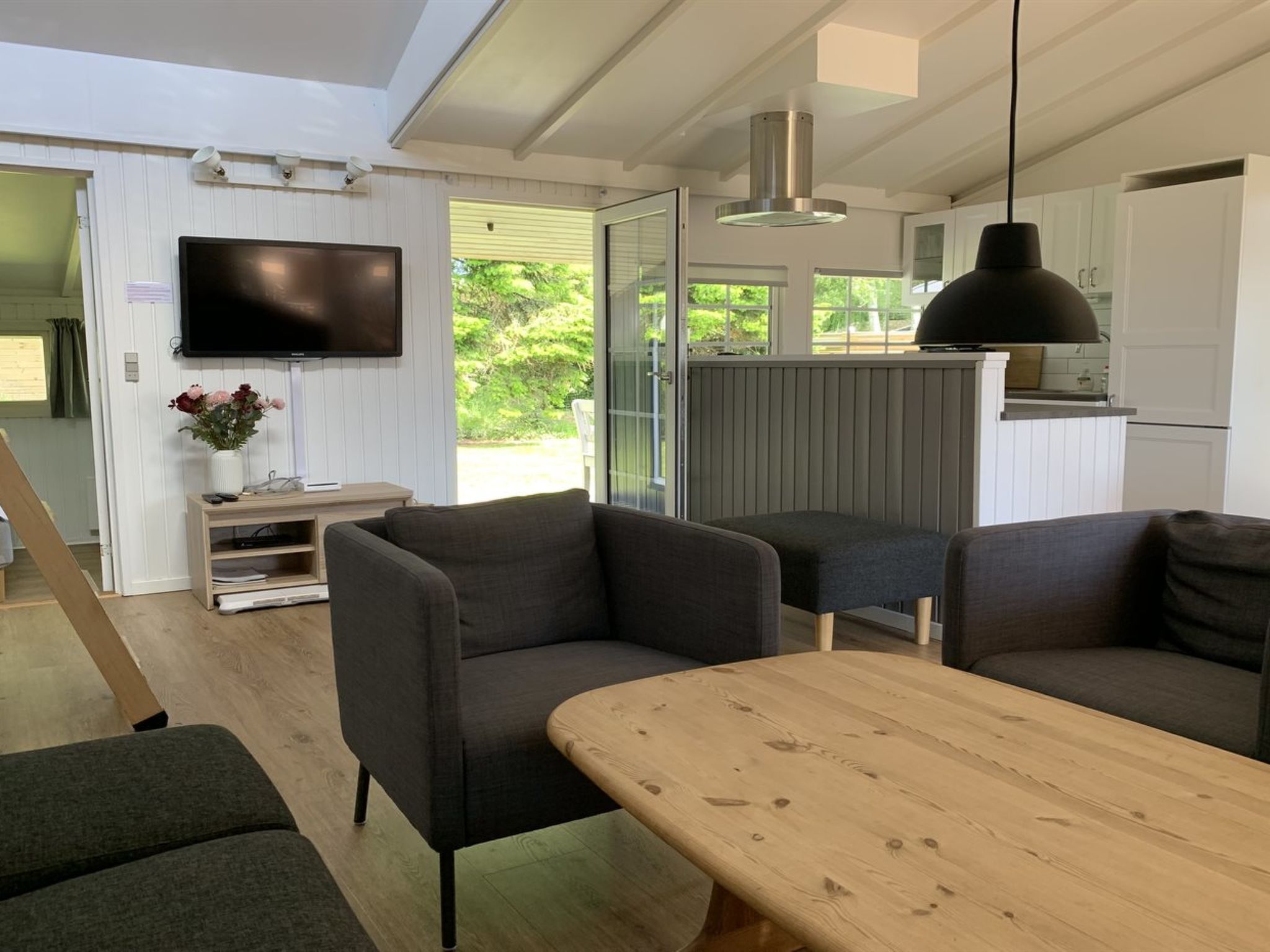 "Effy" - 600m from the sea-Inside