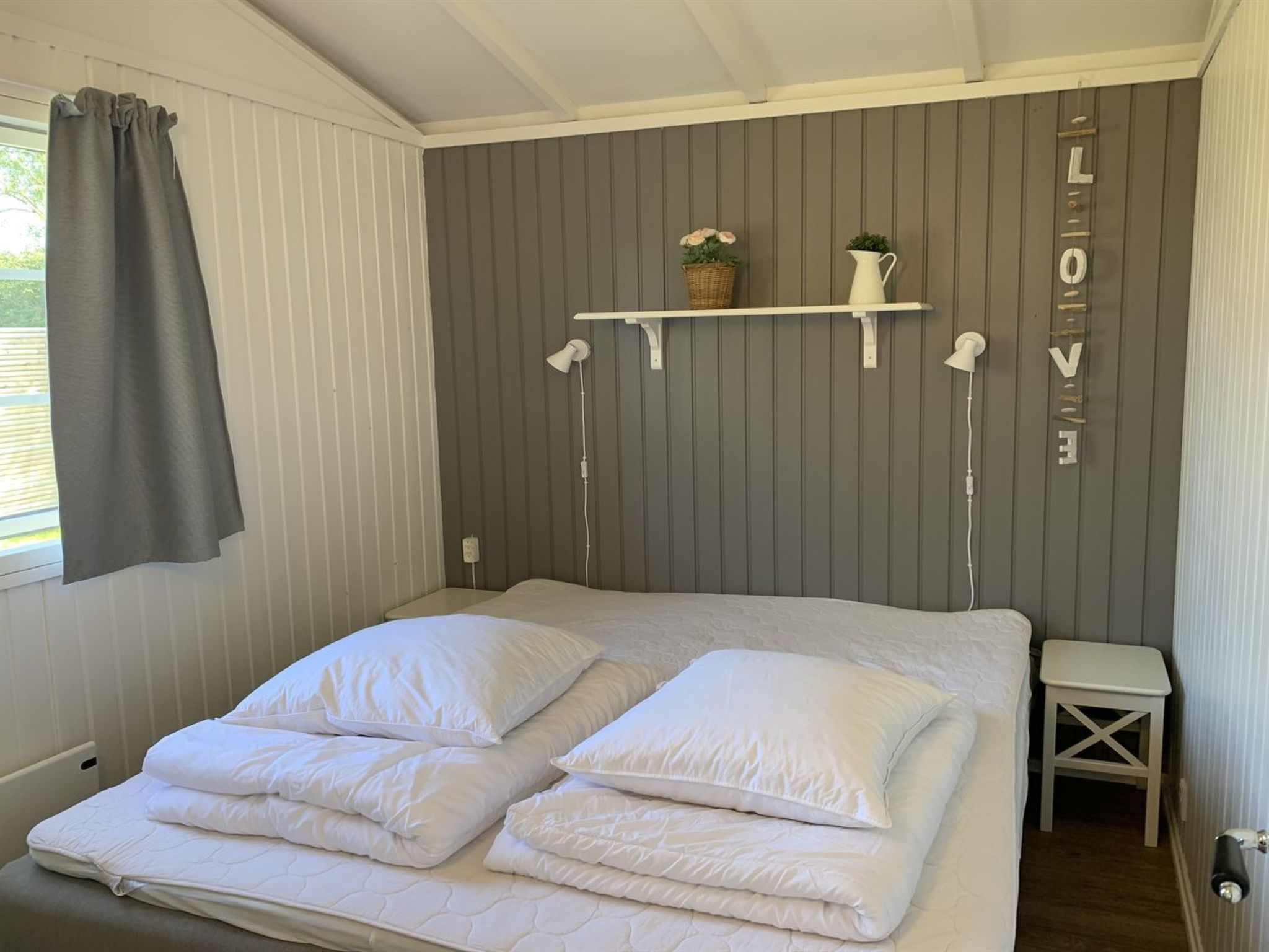 "Effy" - 600m from the sea-Inside