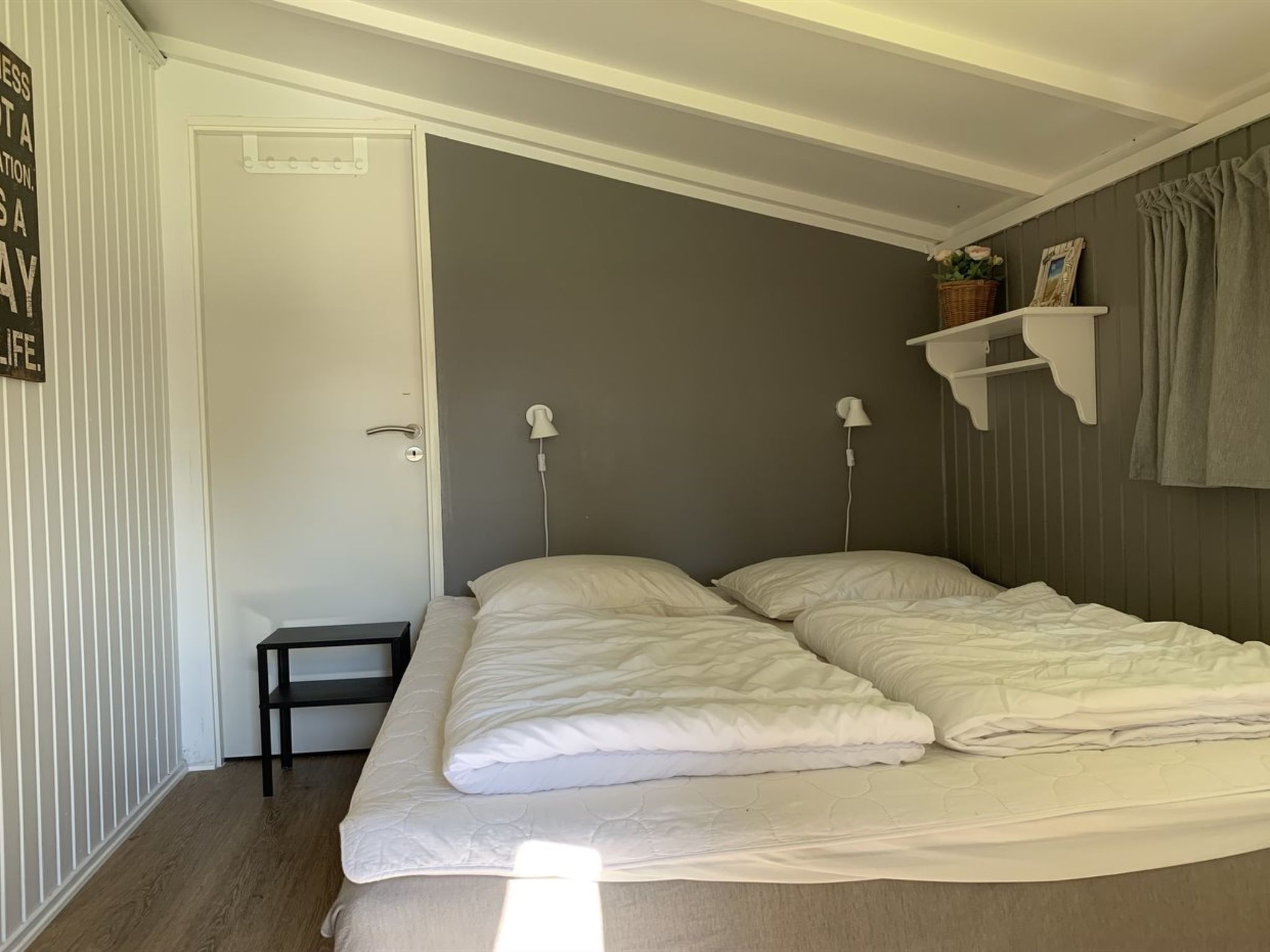 "Effy" - 600m from the sea-Inside