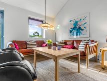 Mainio: Luxe familievilla met privézwembad op 800m van zee in Væggerløse - thumbnail 5