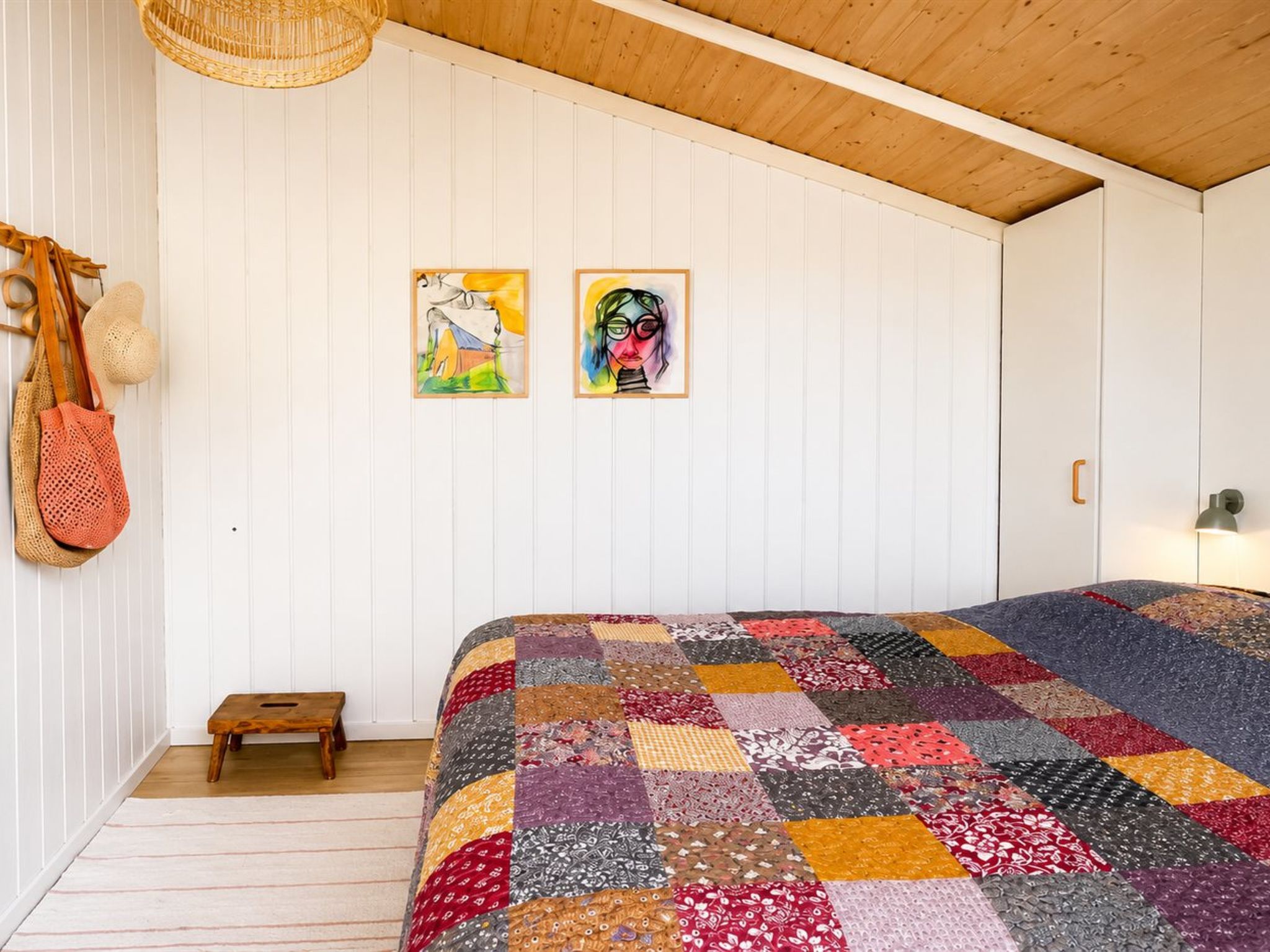 "Lirim" - 400m from the sea - Inside
