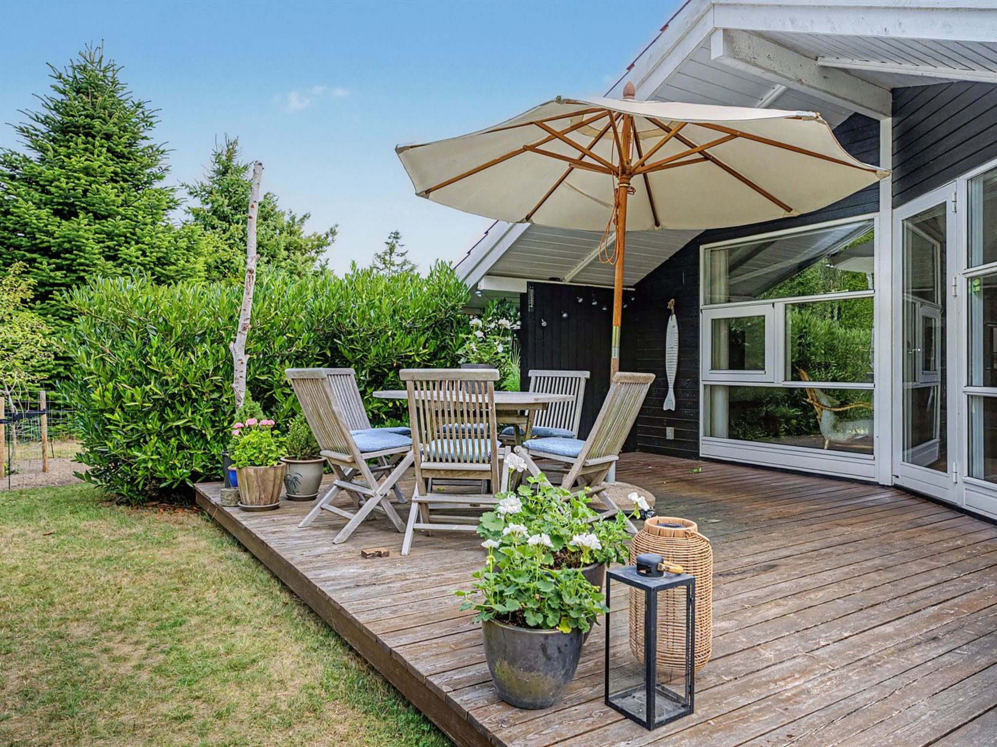 "Lirim" - 400m from the sea - Outside