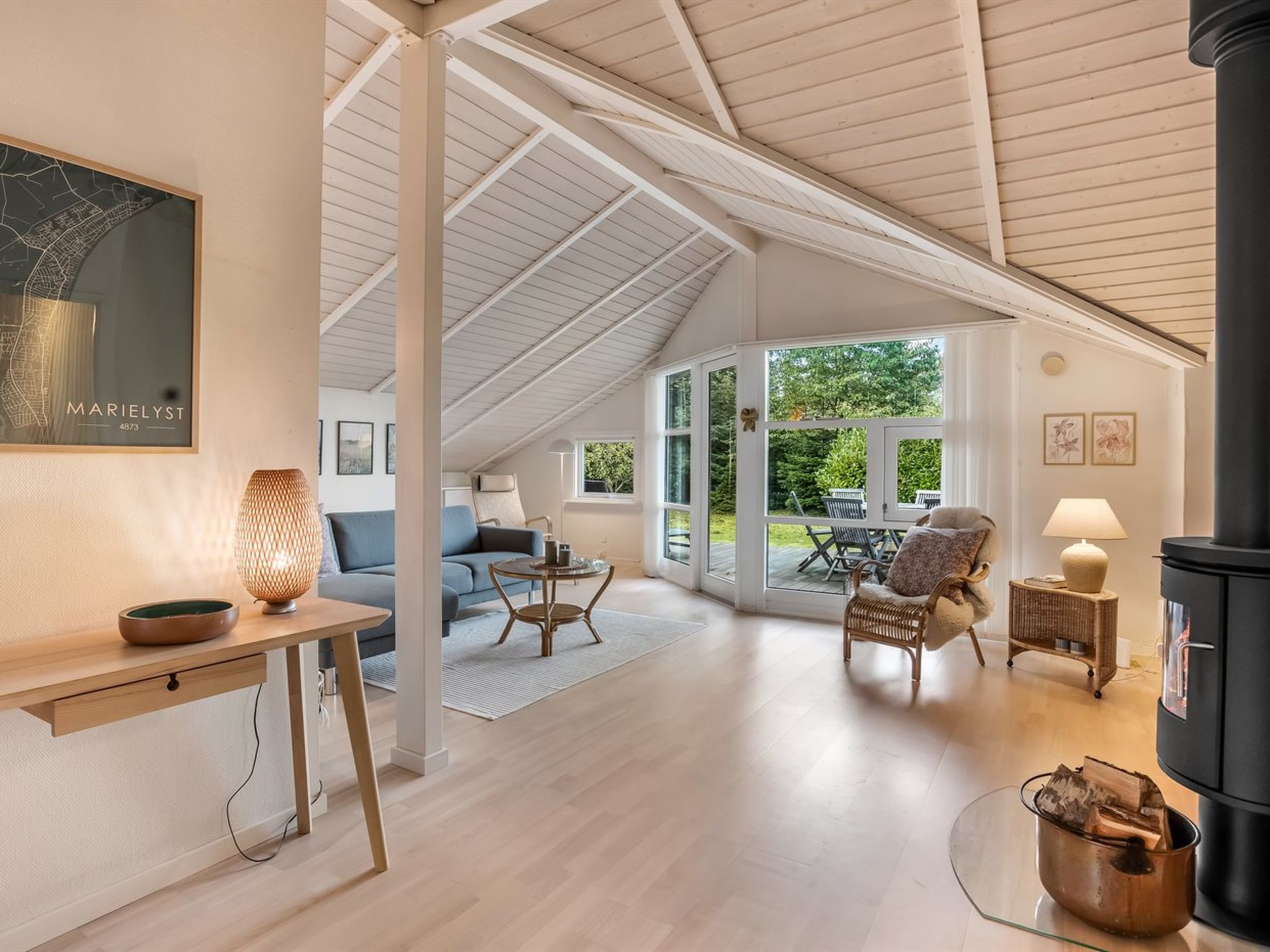 "Lirim" - 400m from the sea - Dedans