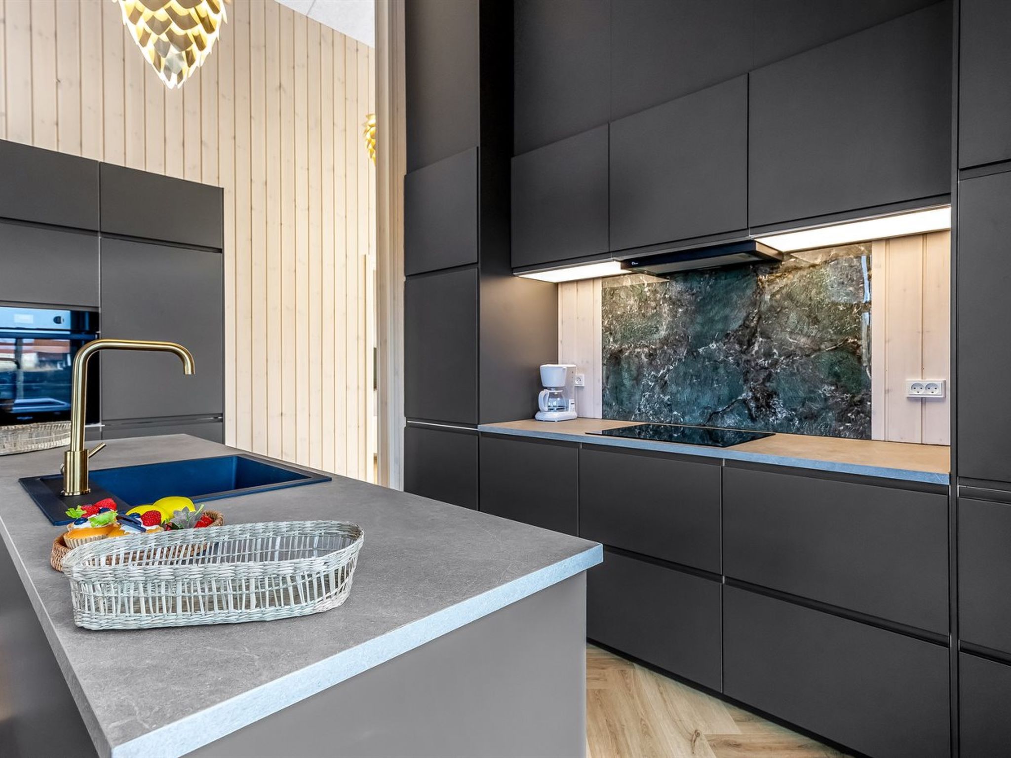 "Thorin" - 1.2km from the sea-Binnen