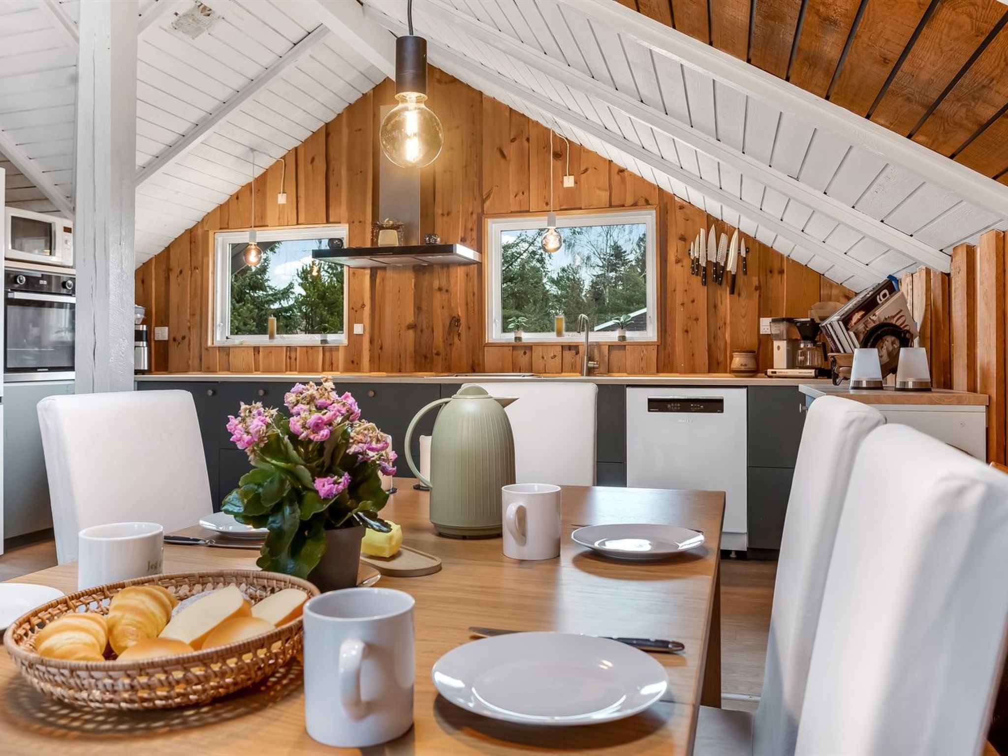 "Lycka" - 700m from the sea-Drinnen