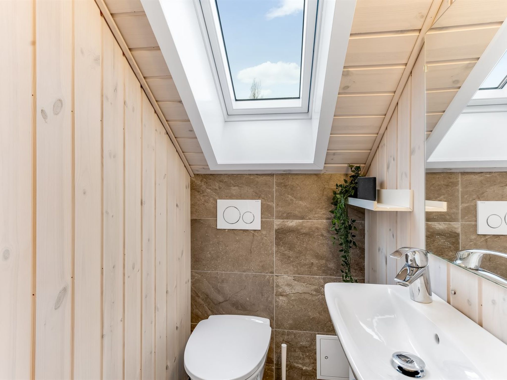 "Lycka" - 700m from the sea-Drinnen