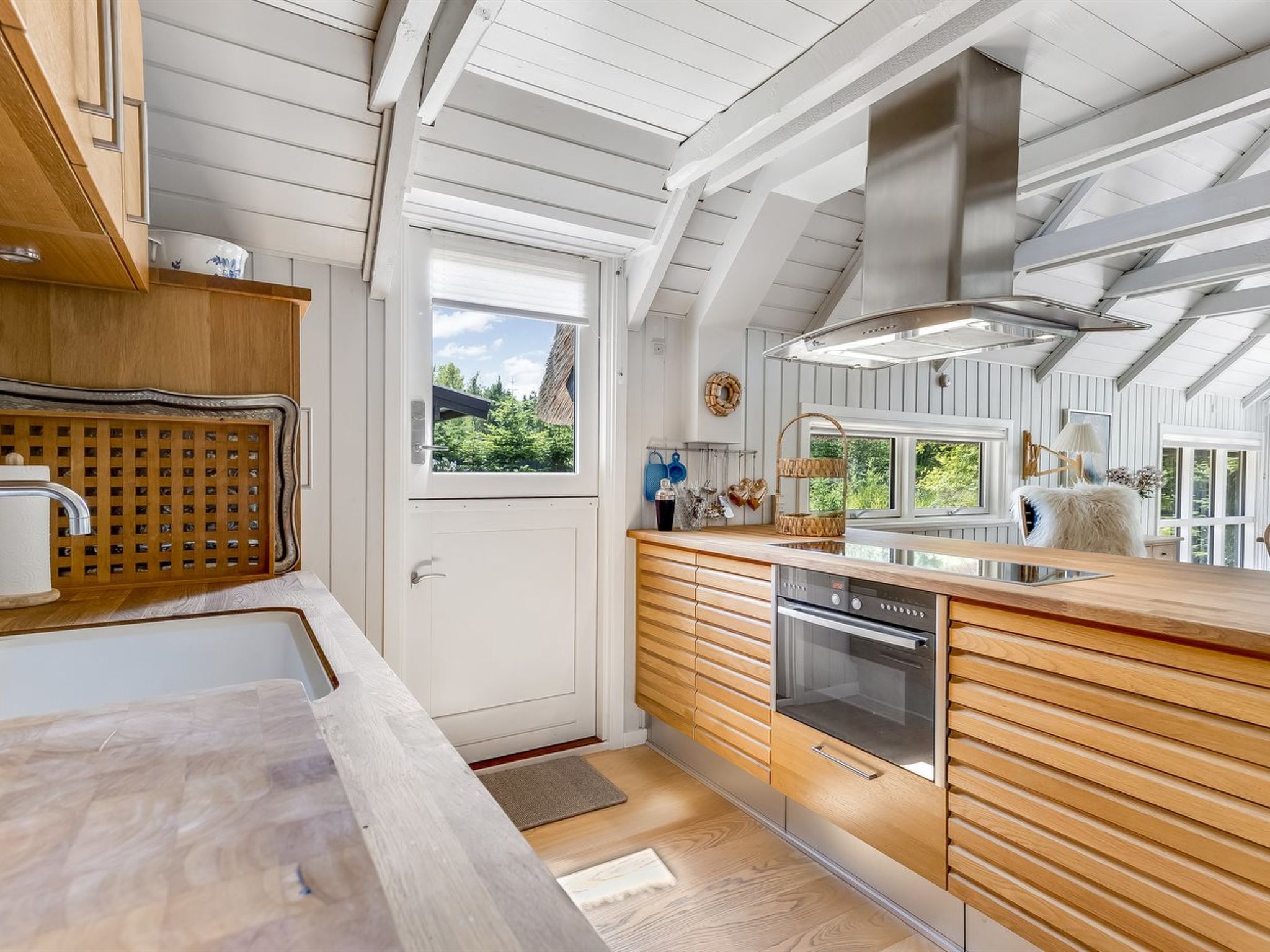 "Albertina" - 900m from the sea-Binnen