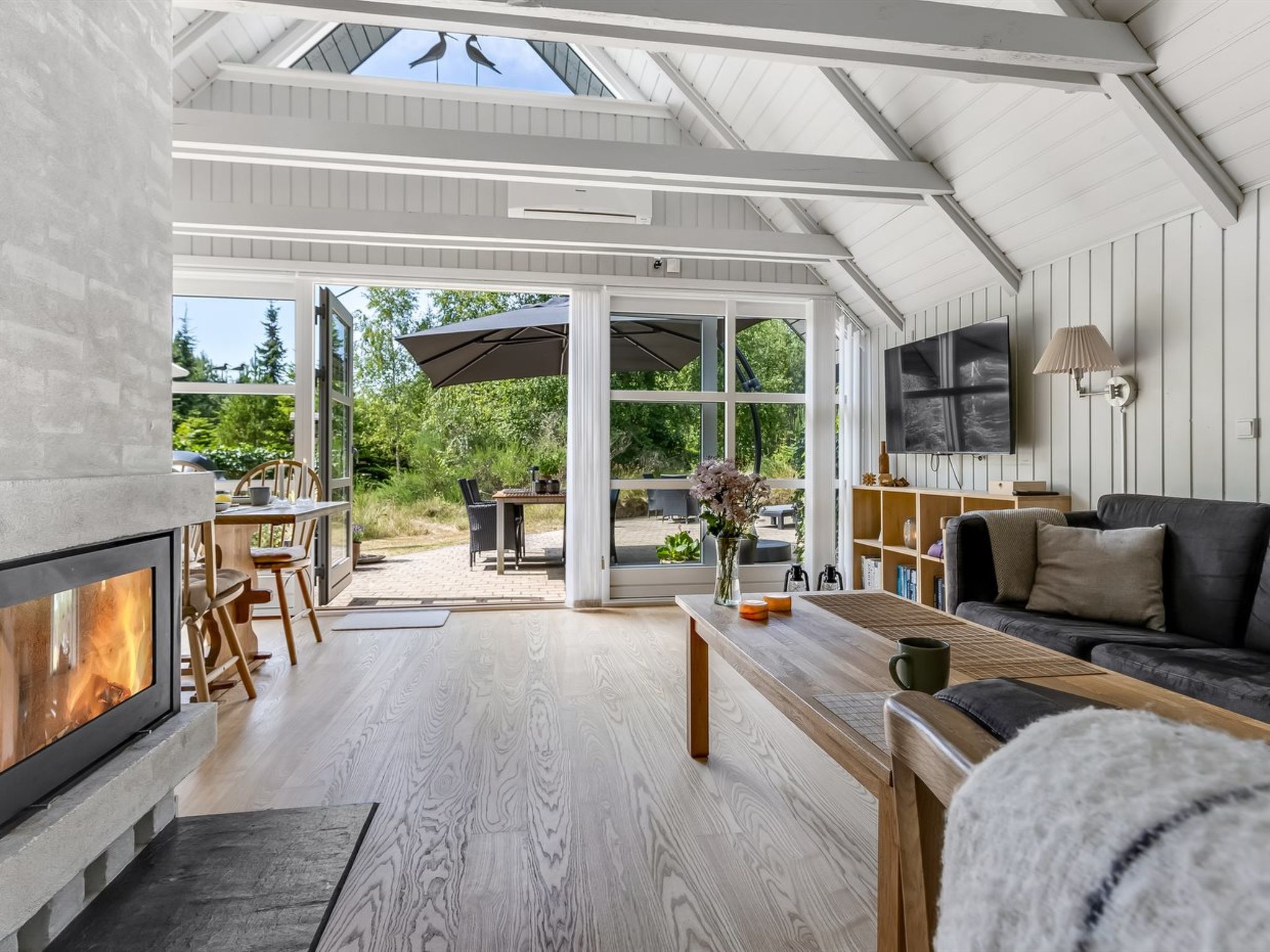 "Albertina" - 900m from the sea-Binnen