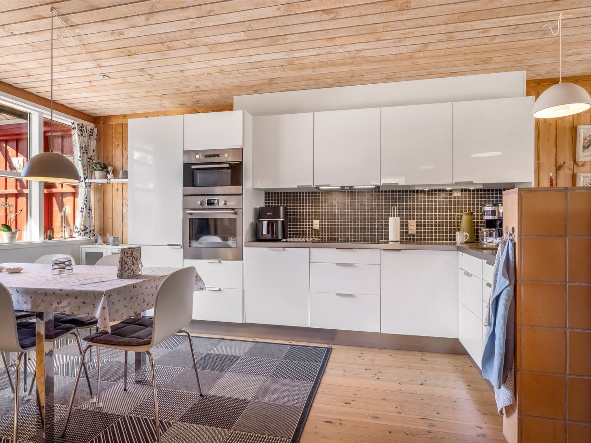 "Eivi" - 200m from the sea - Dedans