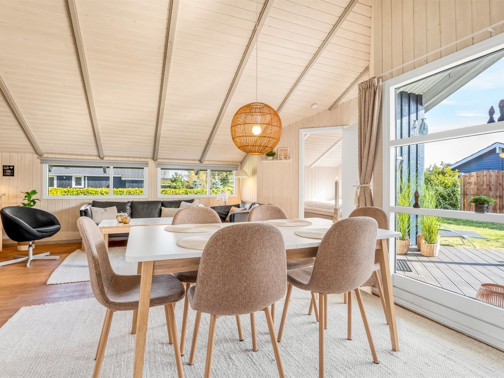 "Roope" - 1.3km from the sea