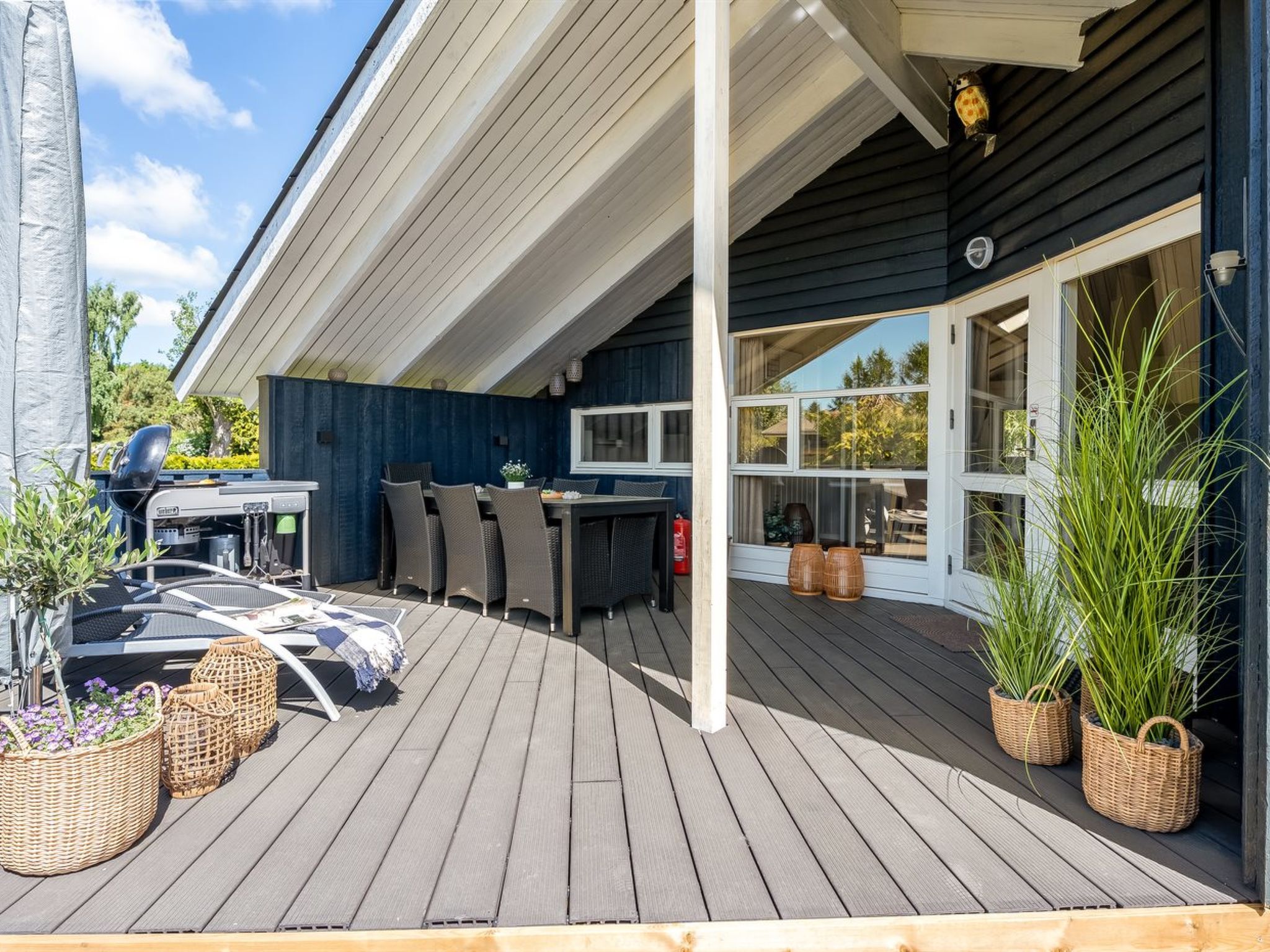 "Roope" - 1.3km from the sea - Buiten