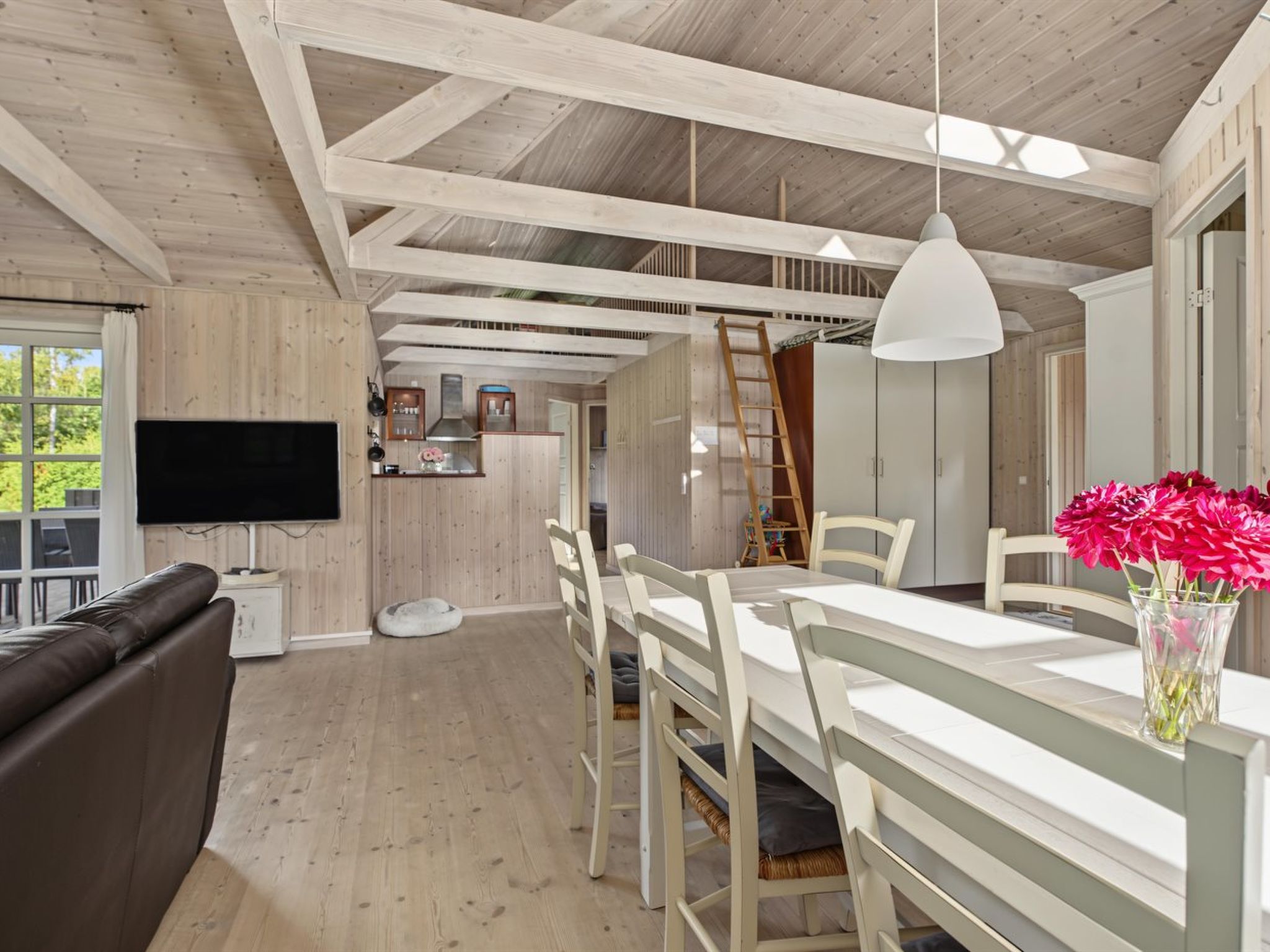 "Erikgine" - 900m from the sea - Binnen