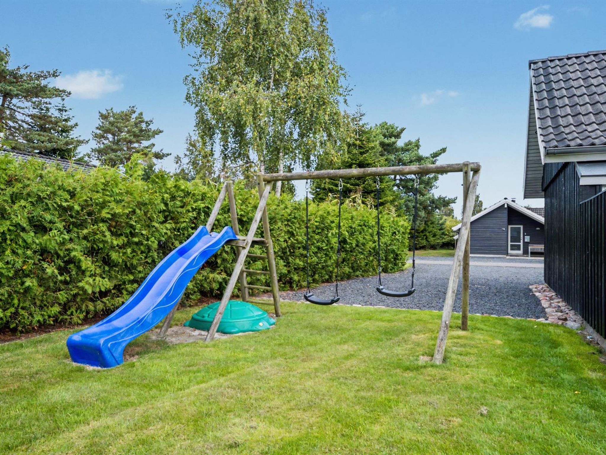 "Erikgine" - 900m from the sea - Buiten