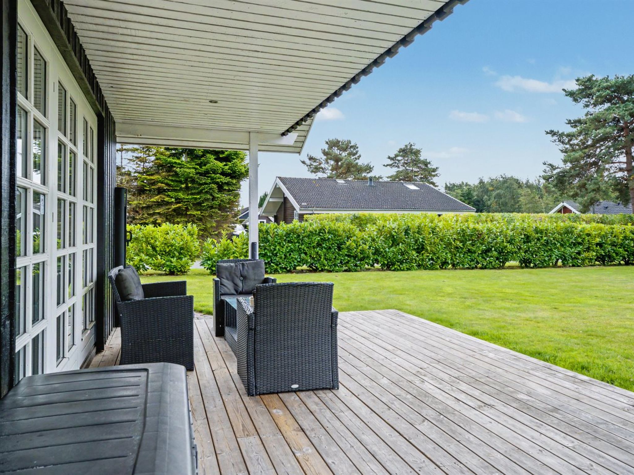 "Erikgine" - 900m from the sea - Buiten