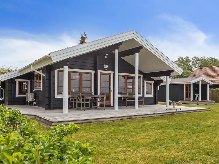 Search and Stay destination Gedser, Denmark from . "Stacie" - 10m from the sea in Lolland, Falster and Mon