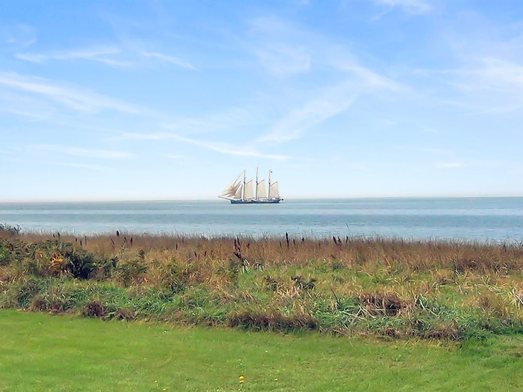 "Stacie" - 10m from the sea - Outside