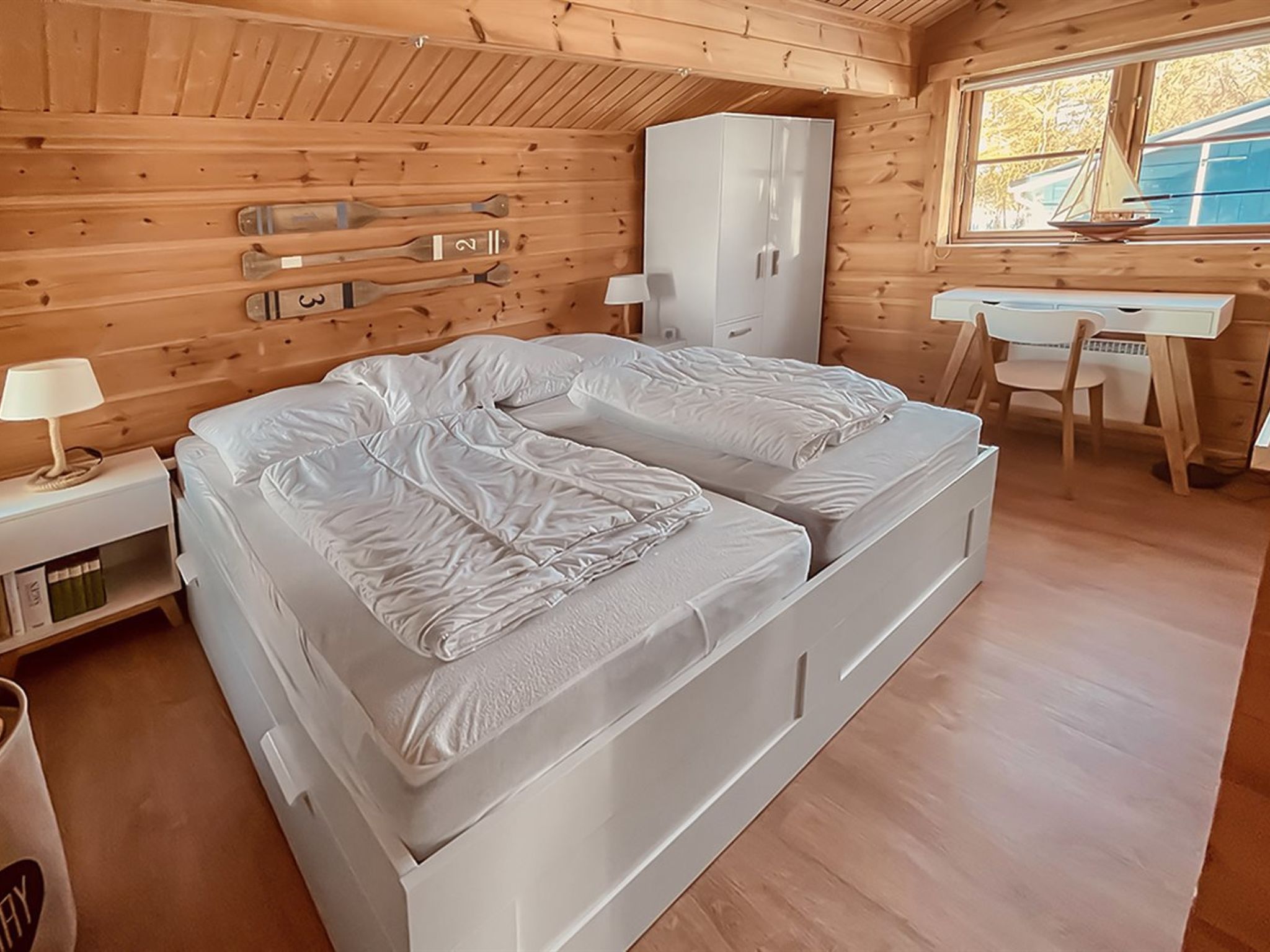 "Stacie" - 10m from the sea - Inside