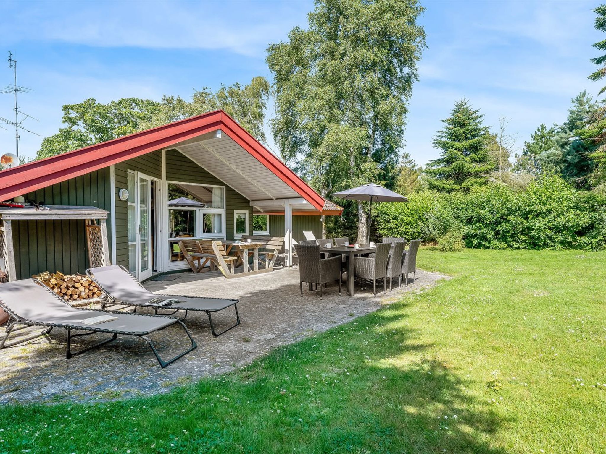 "Uta" - 300m from the sea - Buiten