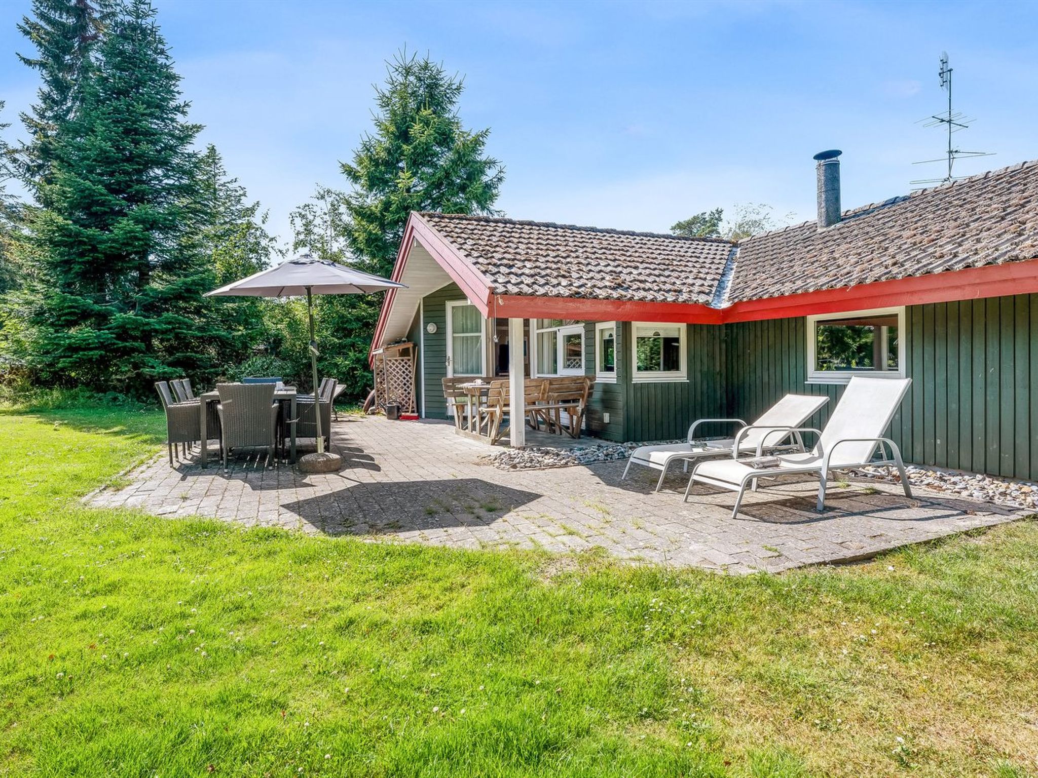 "Uta" - 300m from the sea - Buiten