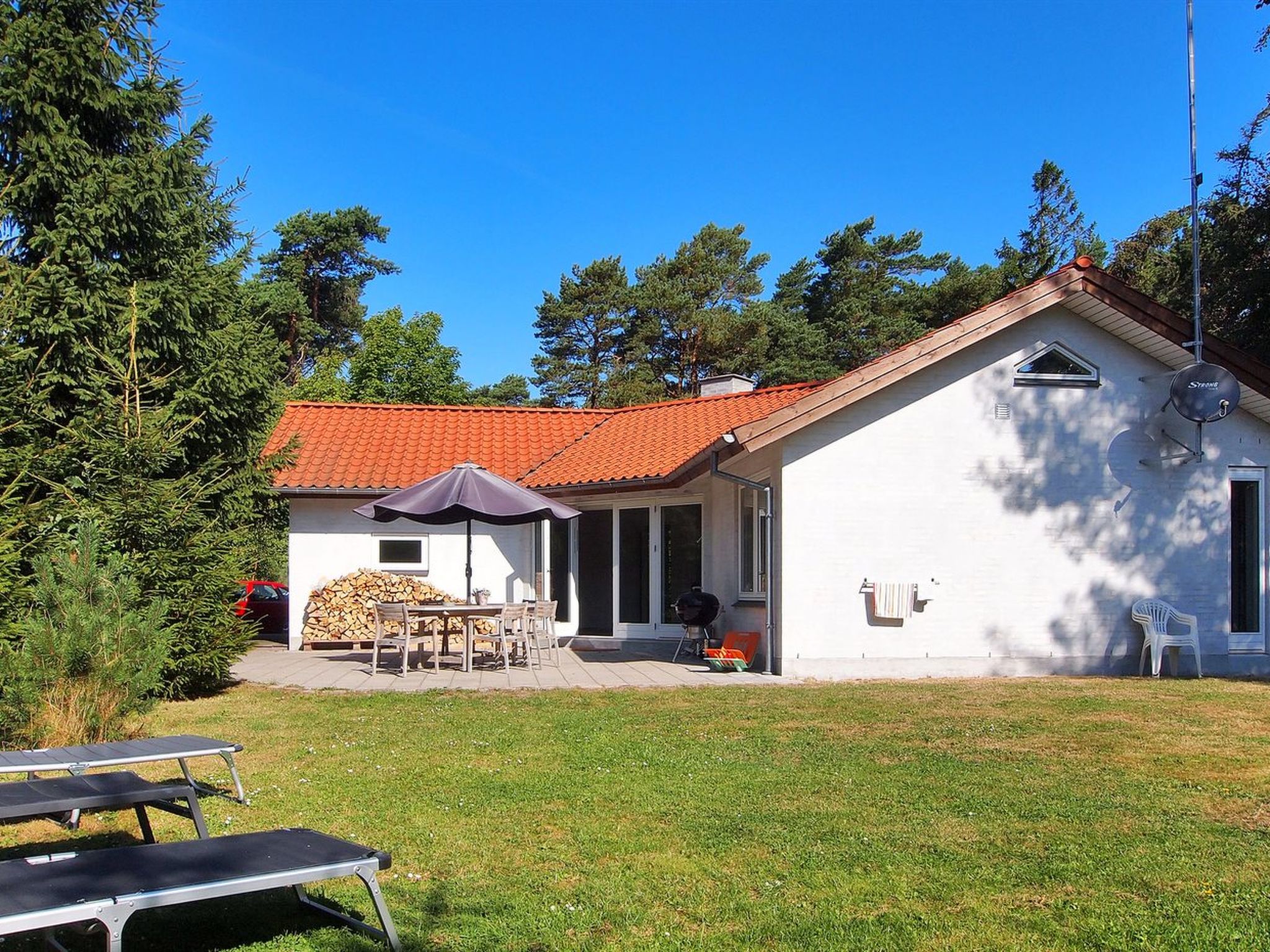 "Fernande" - 150m from the sea-Outside