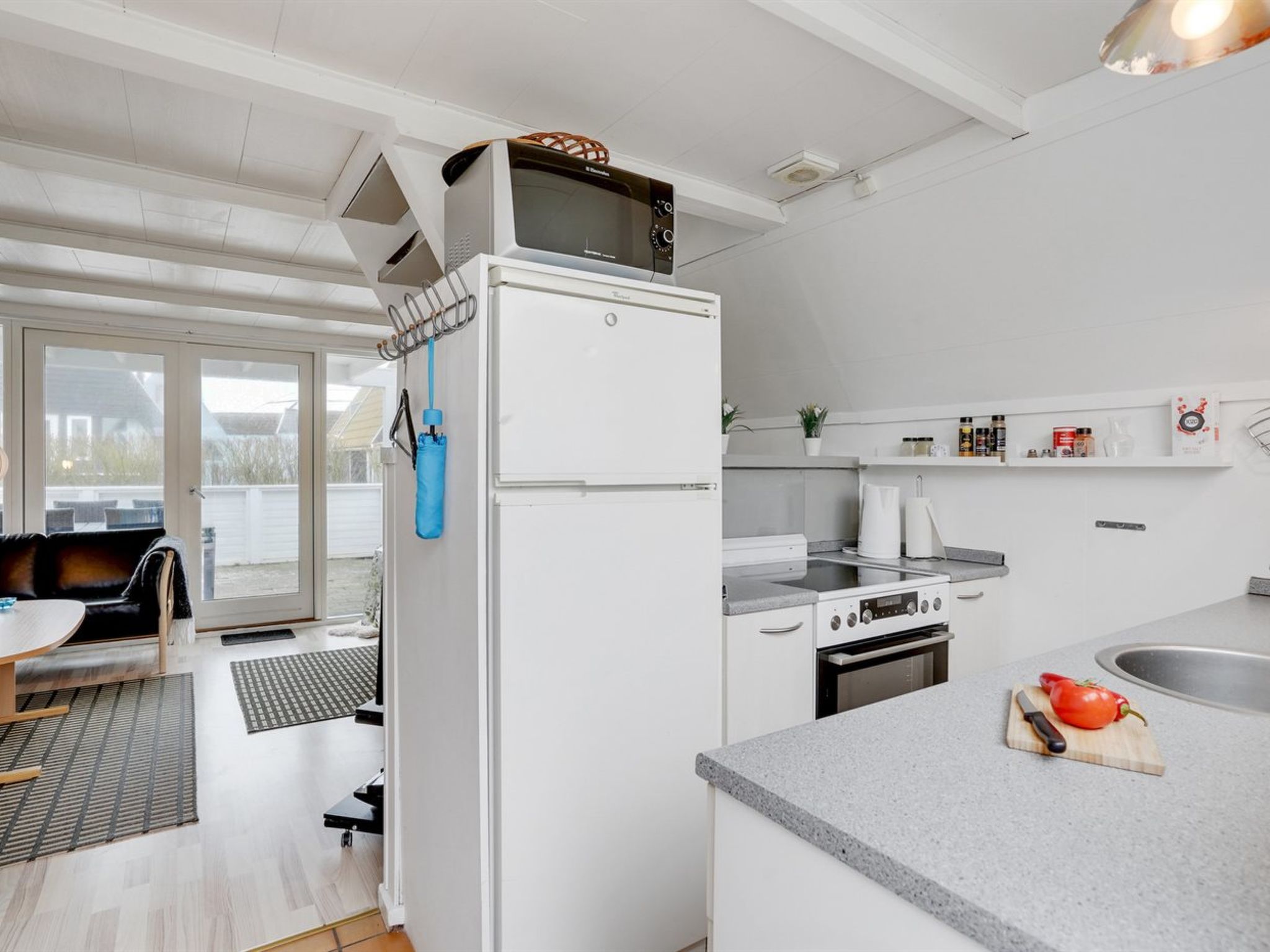 "Mijat" - 100m from the sea-Binnen