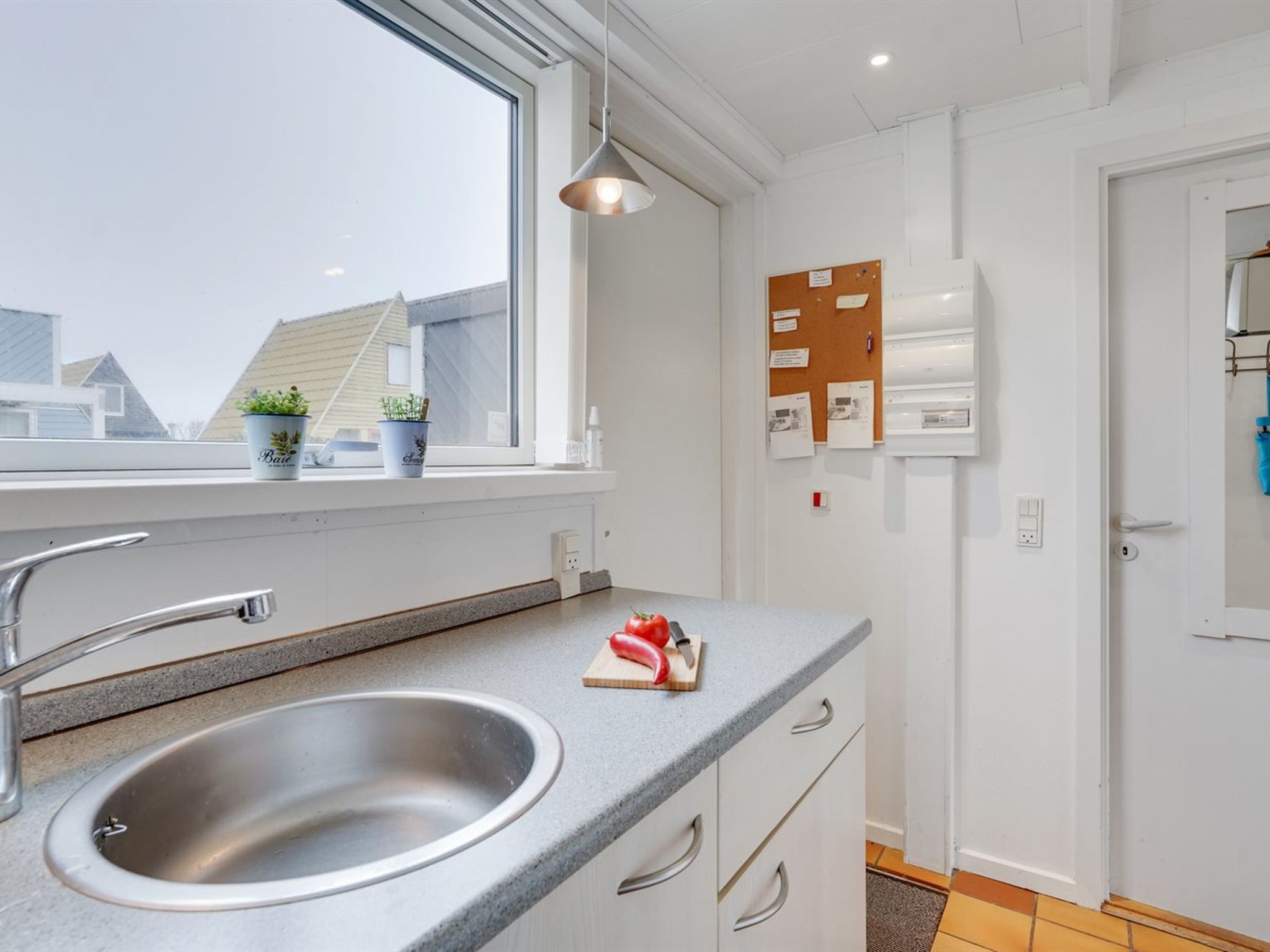 "Mijat" - 100m from the sea-Binnen
