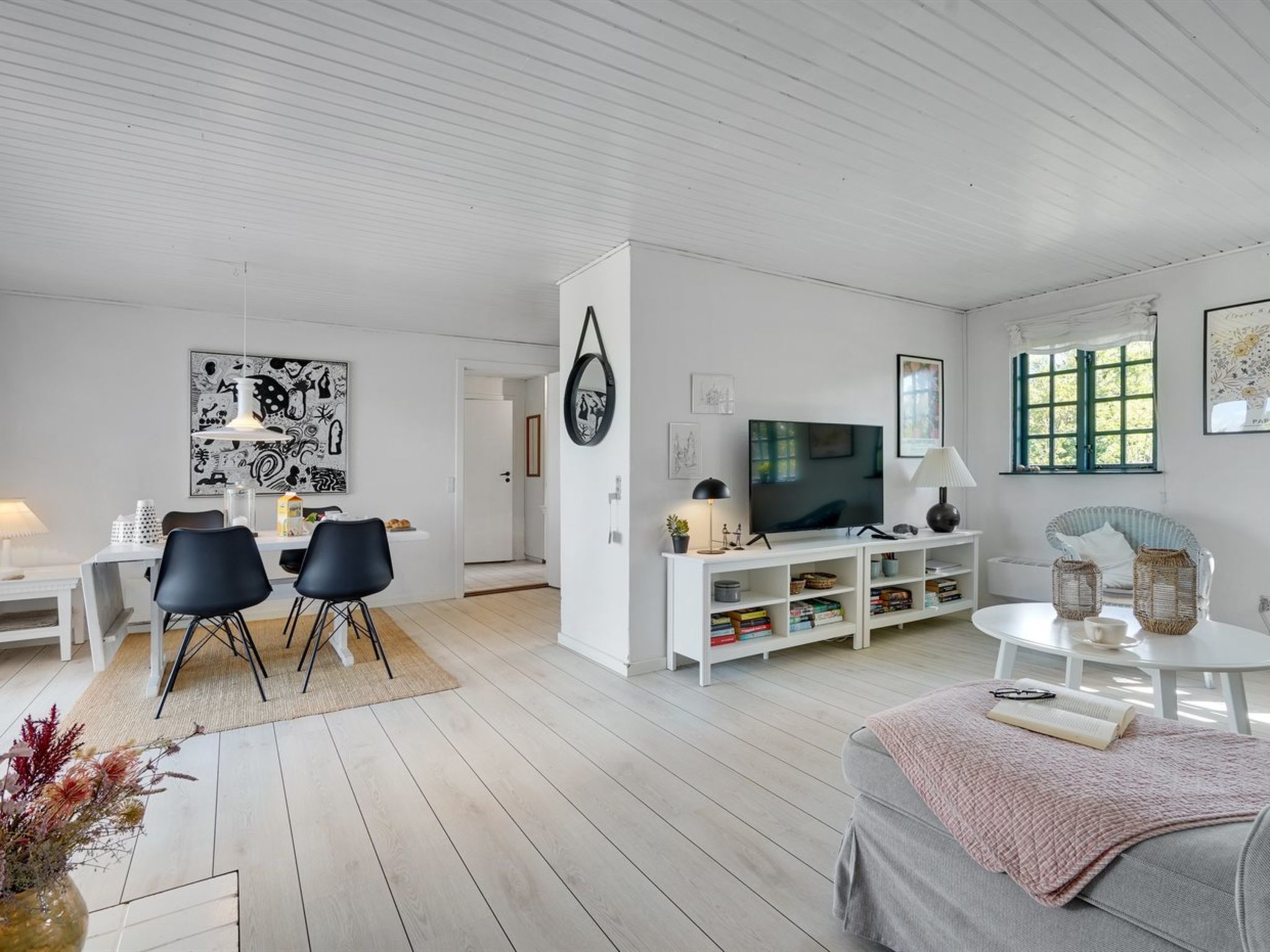 "Enrathi" - 600m from the sea-Binnen