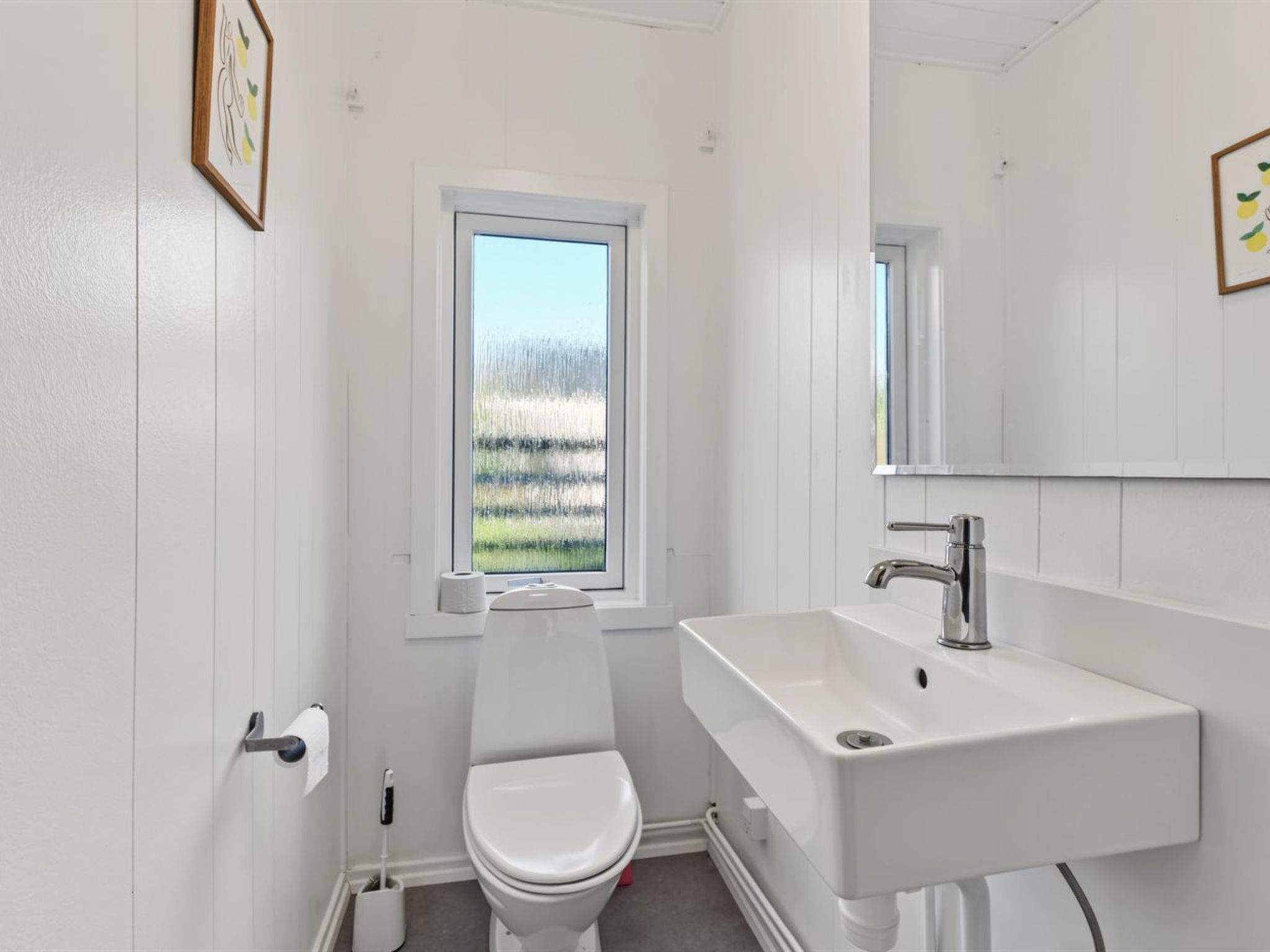 "Margit" - 10m from the sea - Inside