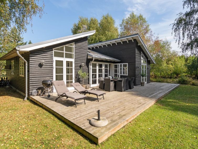Vakantiehuis in Gedser op 650 m van zee met open haard in Gedser