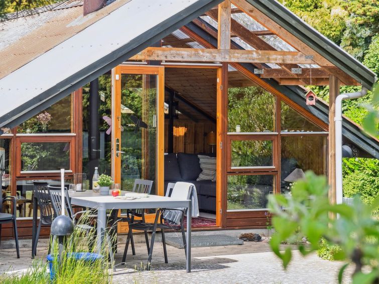 Search and Stay destination Gedesby, Denmark from . "Konrad" - 700m from the sea in Lolland, Falster and Mon