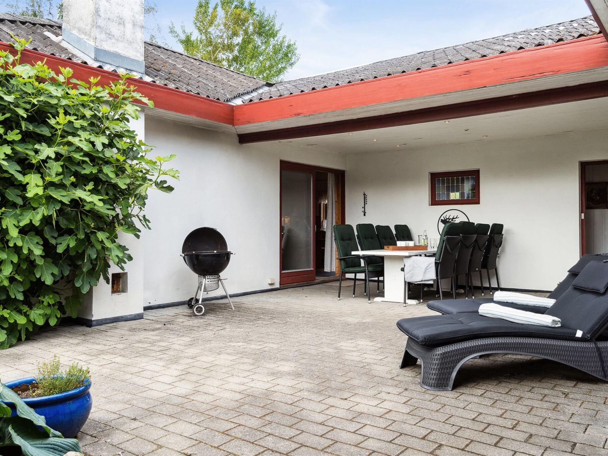 "Hakon" - 550m from the sea - Buiten