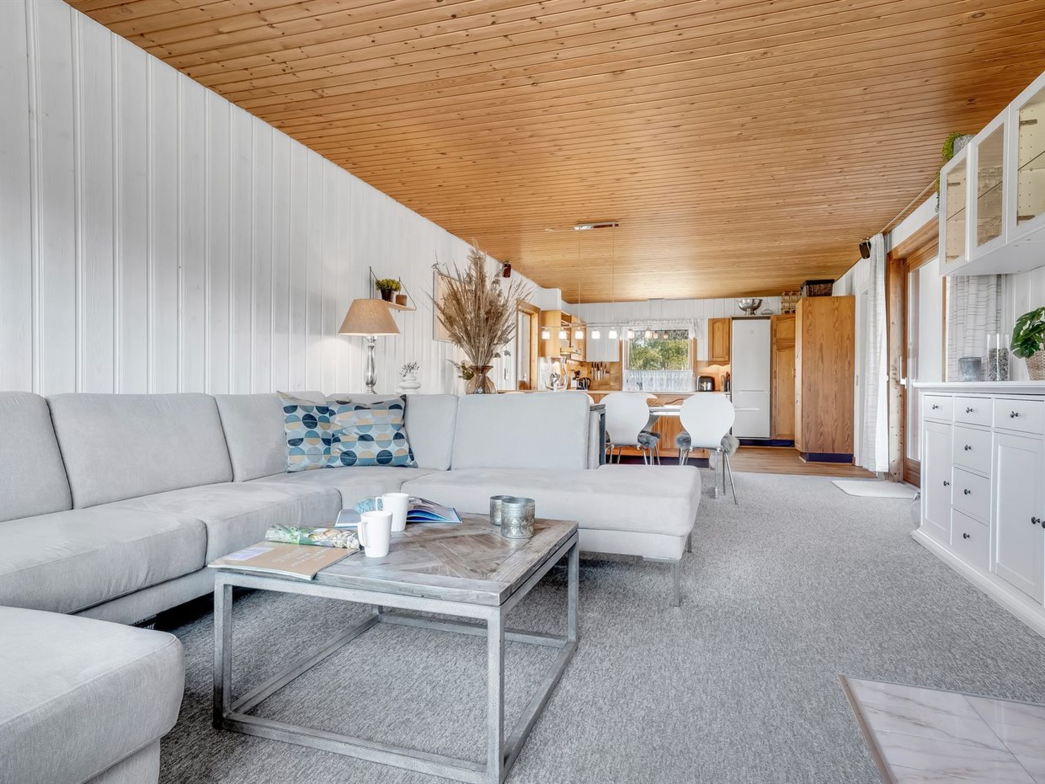 "Hakon" - 550m from the sea-Binnen